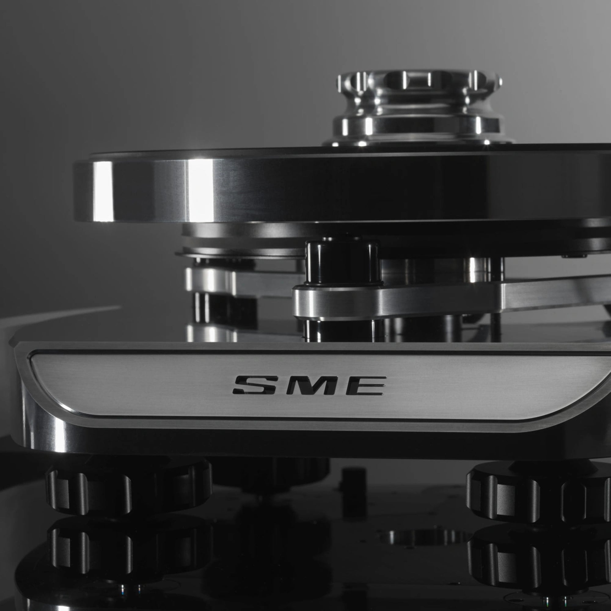 SME Diamond SIV/Synergy Integrated Precision Turntable - High-End Audiophile Turntable for Vinyl Records | Perfect for Home Audio Systems & Professional DJ Setups