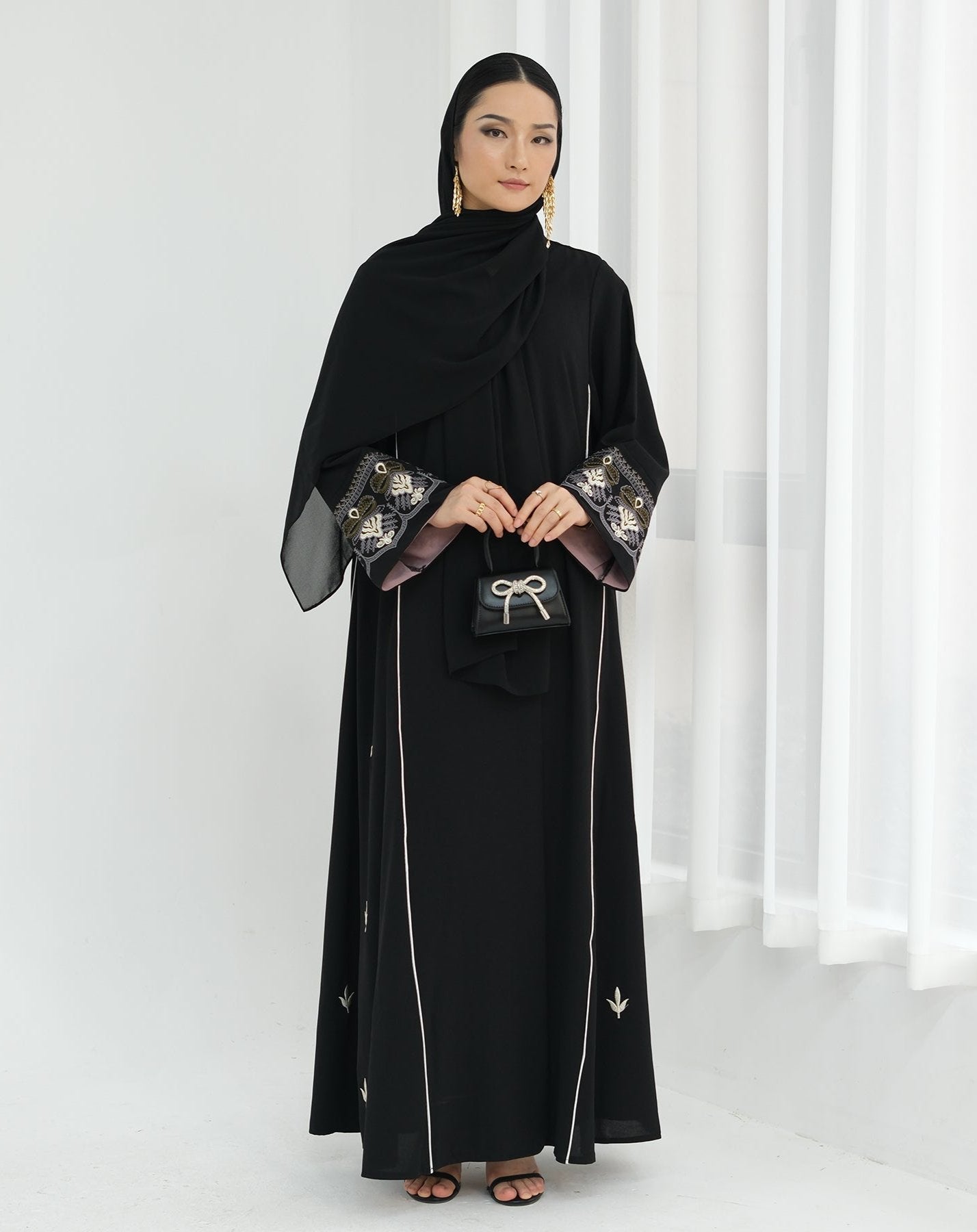 Asha Embroidered Open Abaya Kimono - Elegant Black Muslim Dress for Women | Perfect for Prayer, Eid, Wedding & Special Occasions