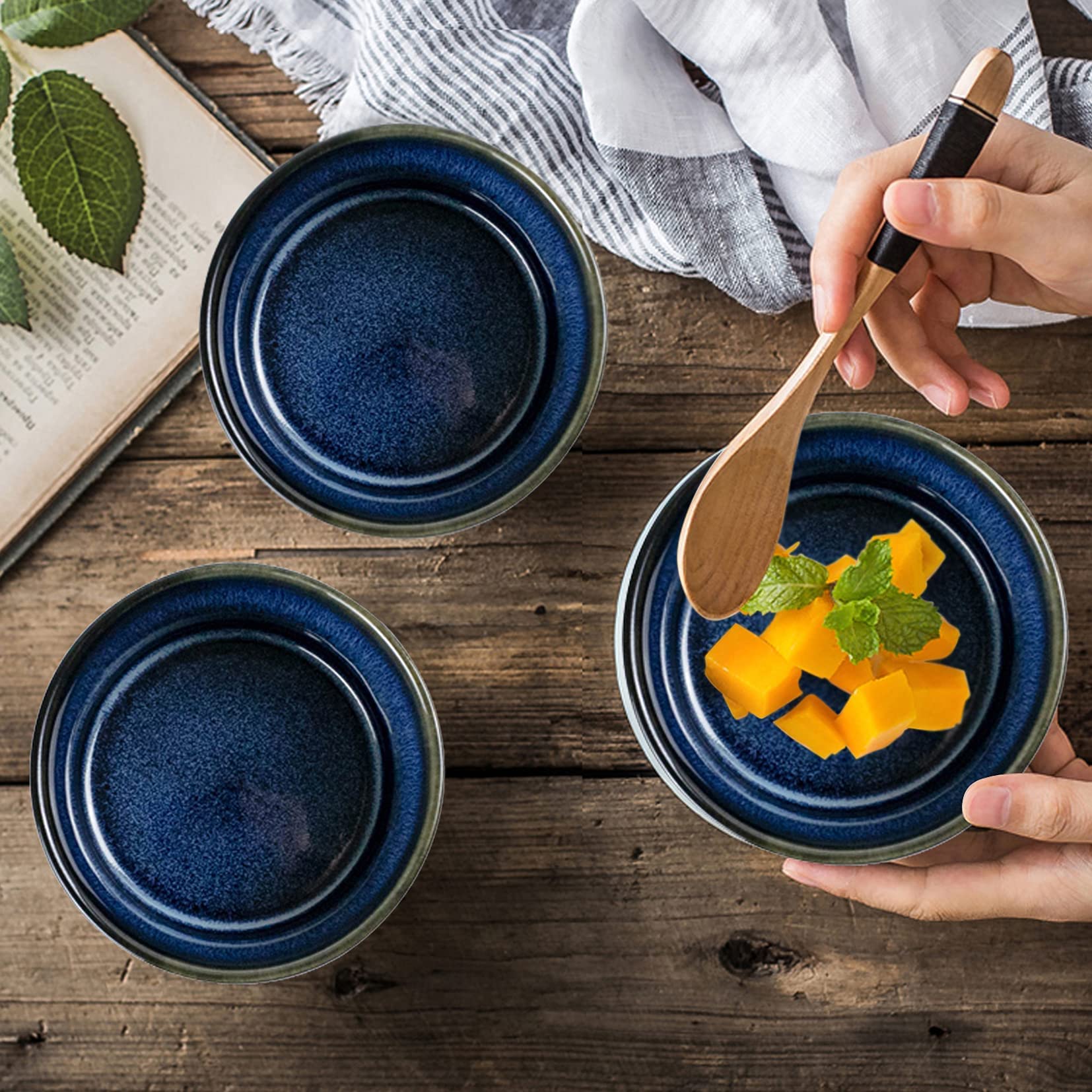 UNICASA 4-Piece Ramekin Set - 8 oz Oven-Safe Ceramic Creme Brulee Dishes for Baking Custard, Pudding & Soufflé - Reactive Blue Design - Perfect for Desserts, Appetizers & Home Entertaining