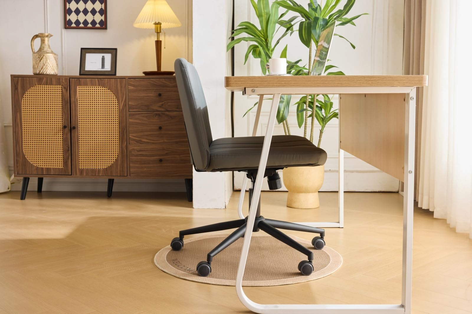 VINGLI Criss Cross Legged Office Chair - Wide Comfortable Computer Desk Chair with/without Wheels - Swivel Armless Rolling Task Chair for Home Office, Study, Makeup - Scratch-Resistant PU Leather in Grey - Perfect for Small Spaces & Cat Owners