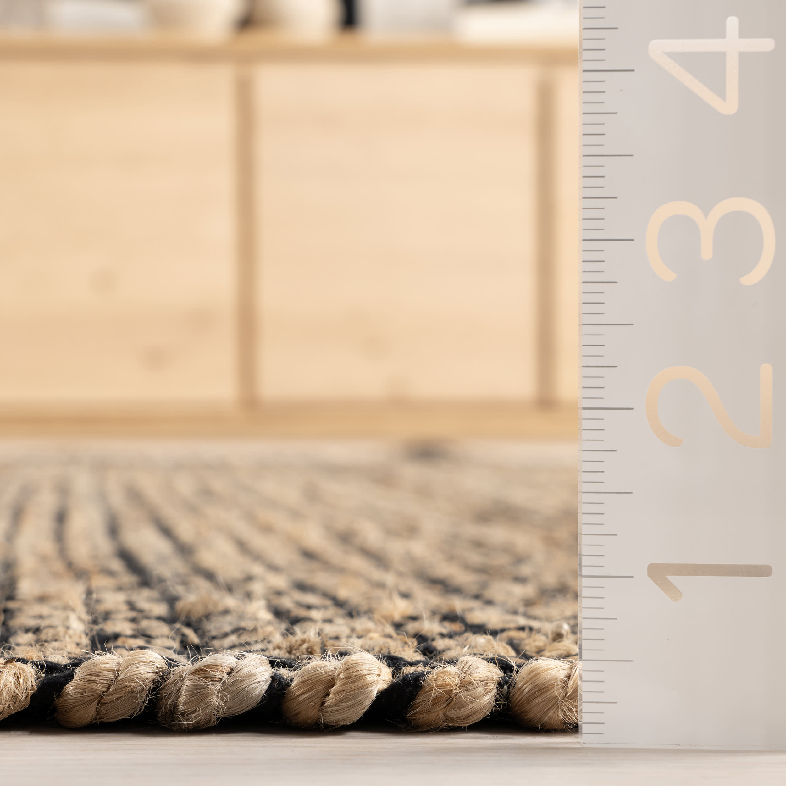 Handwoven Jute Area Rug - Natural Black Boho Chic Floor Mat for Living Room, Bedroom & Home Decor | Eco-Friendly & Durable