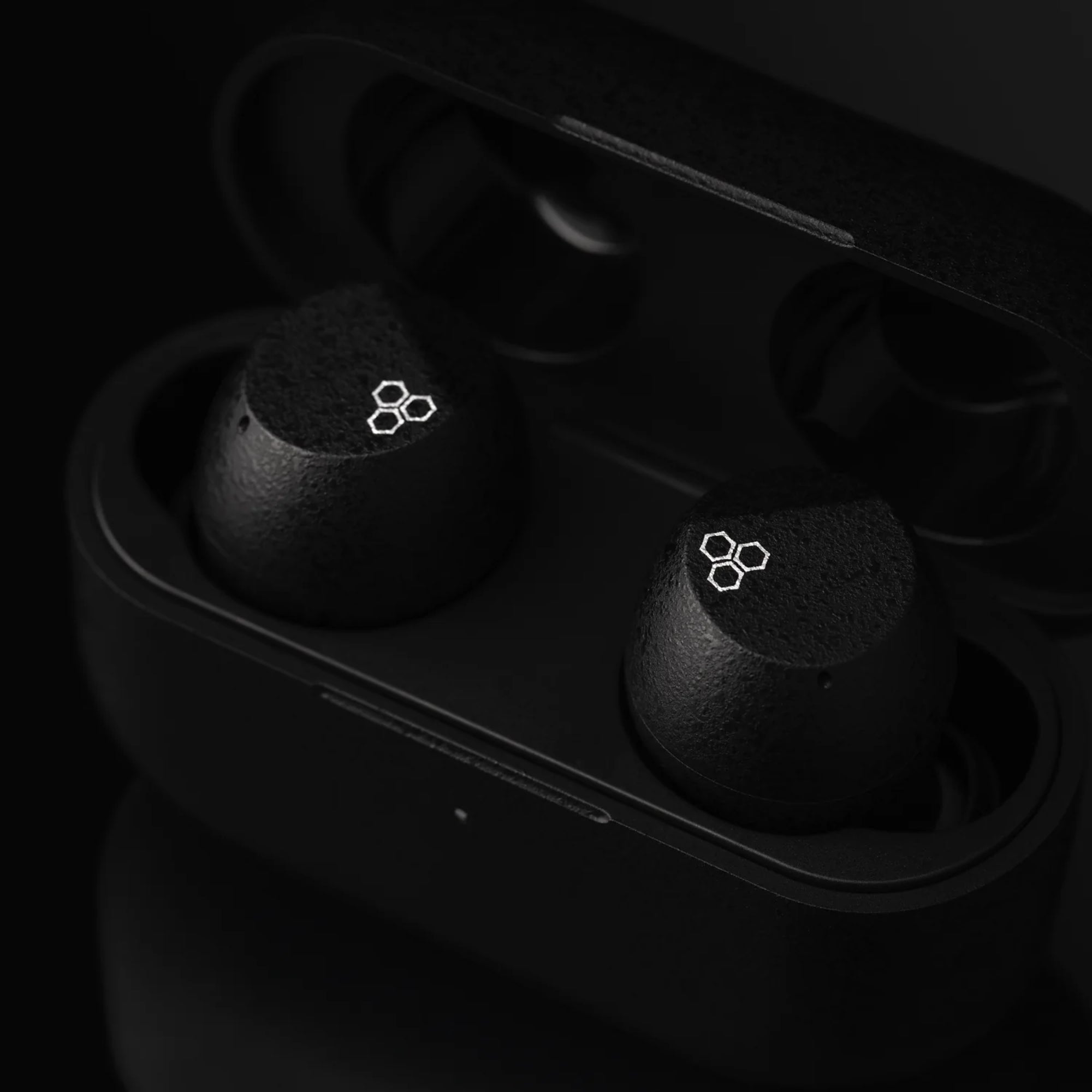Final ZE3000 SV Black True Wireless Earbuds - Hi-Fi Sound, Noise Cancelling, Bluetooth 5.2 - Perfect for Gym, Running, Commuting & Work from Home
