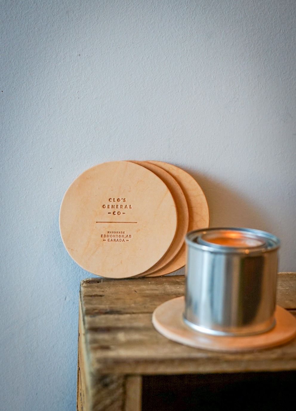 Premium Leather Coasters Set - Round & Classic Design, Vegetable Tanned - Perfect for Home Bar, Office Desk & Gift Giving