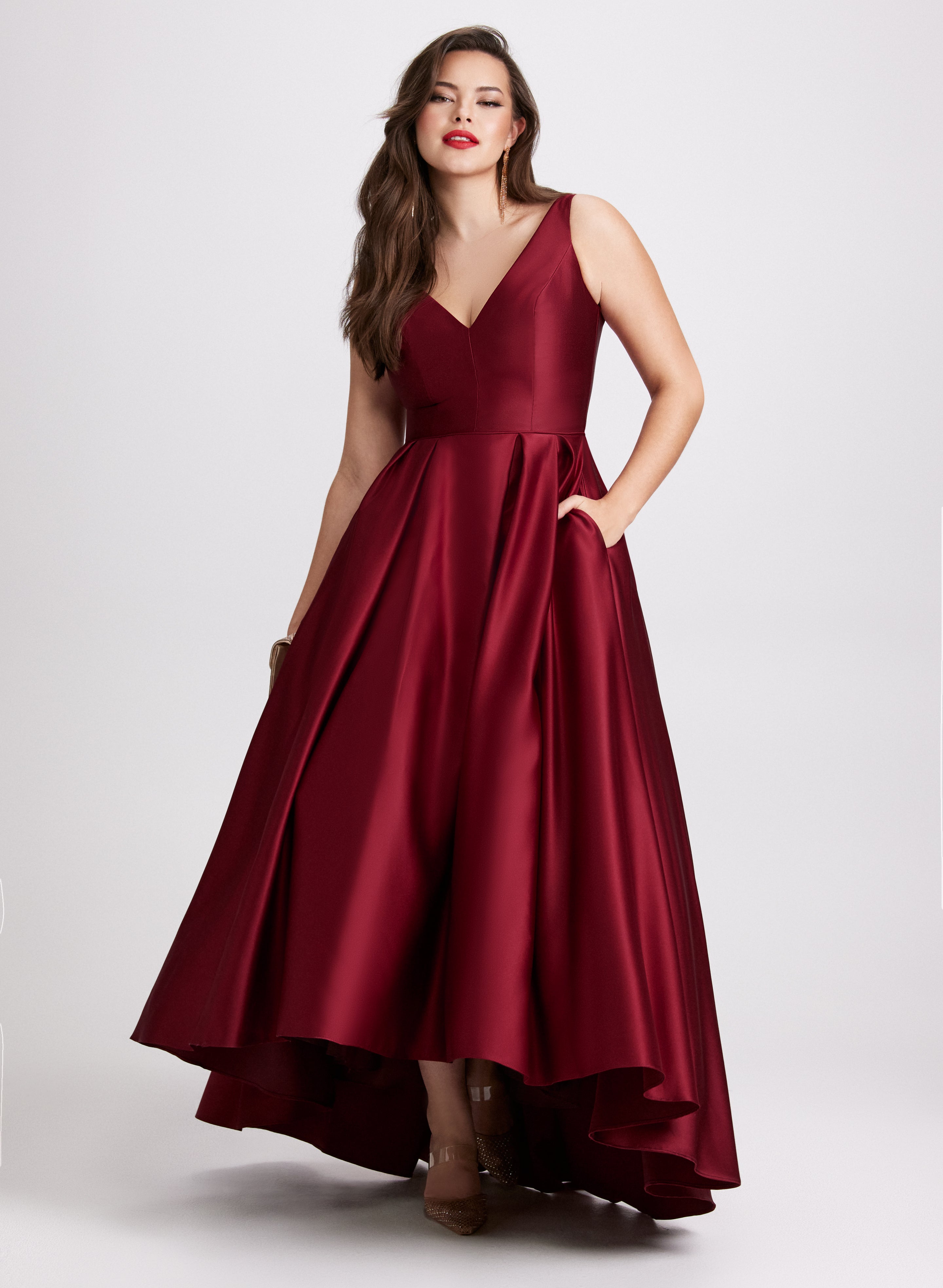 Elegant Asymmetrical V-Neck Dress for Women - Perfect for Cocktail Parties, Date Nights & Special Occasions