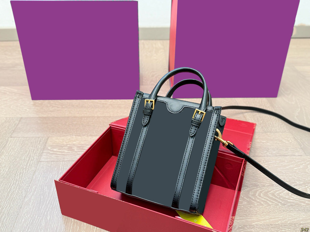 Mini Crossbody Bag for Women - Small Leather Shoulder Purse with Adjustable Strap, Perfect for Travel, Shopping & Everyday Use