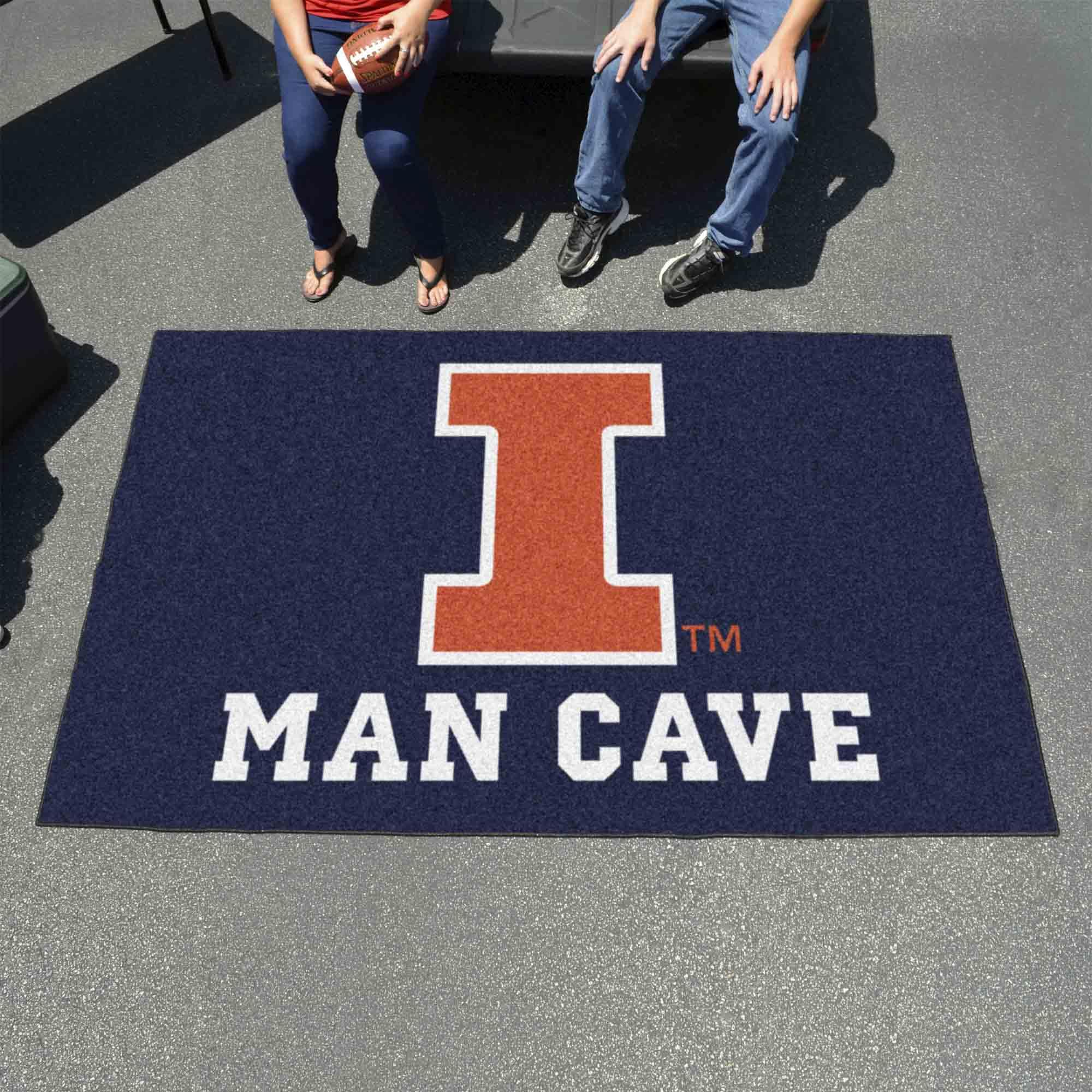 FANMATS NCAA Unisex-Adult Modern College Team Logo Floor Mat - Durable Non-Slip Rug for Dorm Room, Game Day Decor & Sports Fan Gifts
