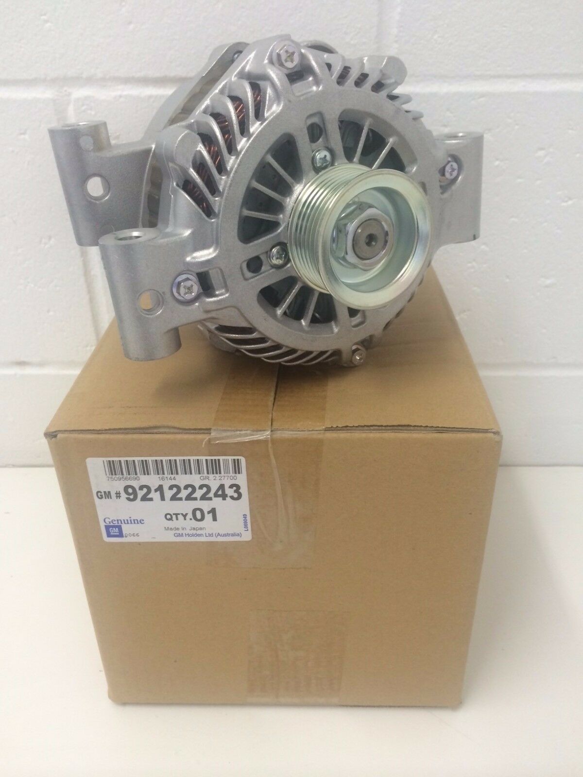 Genuine Holden Commodore Alternator 05-06 VZ V6 Alloytech 120 Amp 92122243 - Perfect Replacement for Holden Commodore V6 Engine, Ideal for Car Repair & Maintenance