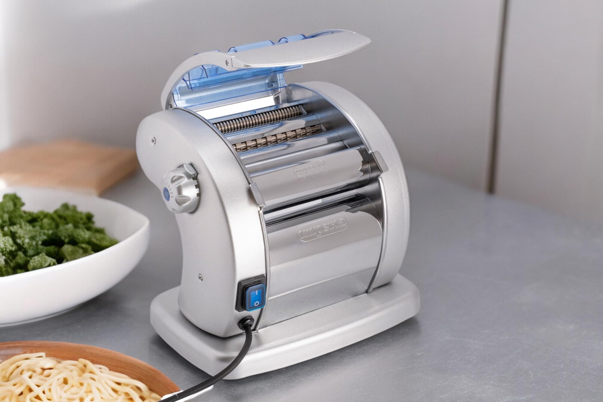 Imperia PastaPresto Electric Pasta Maker Machine 100% Made in Italy - Fresh Pasta Maker with Built-in Motor - Automatic Dough Roller for Lasagna, Spaghetti, Fettuccine - Perfect for Italian Cuisine, Home Cooking & Restaurant Use