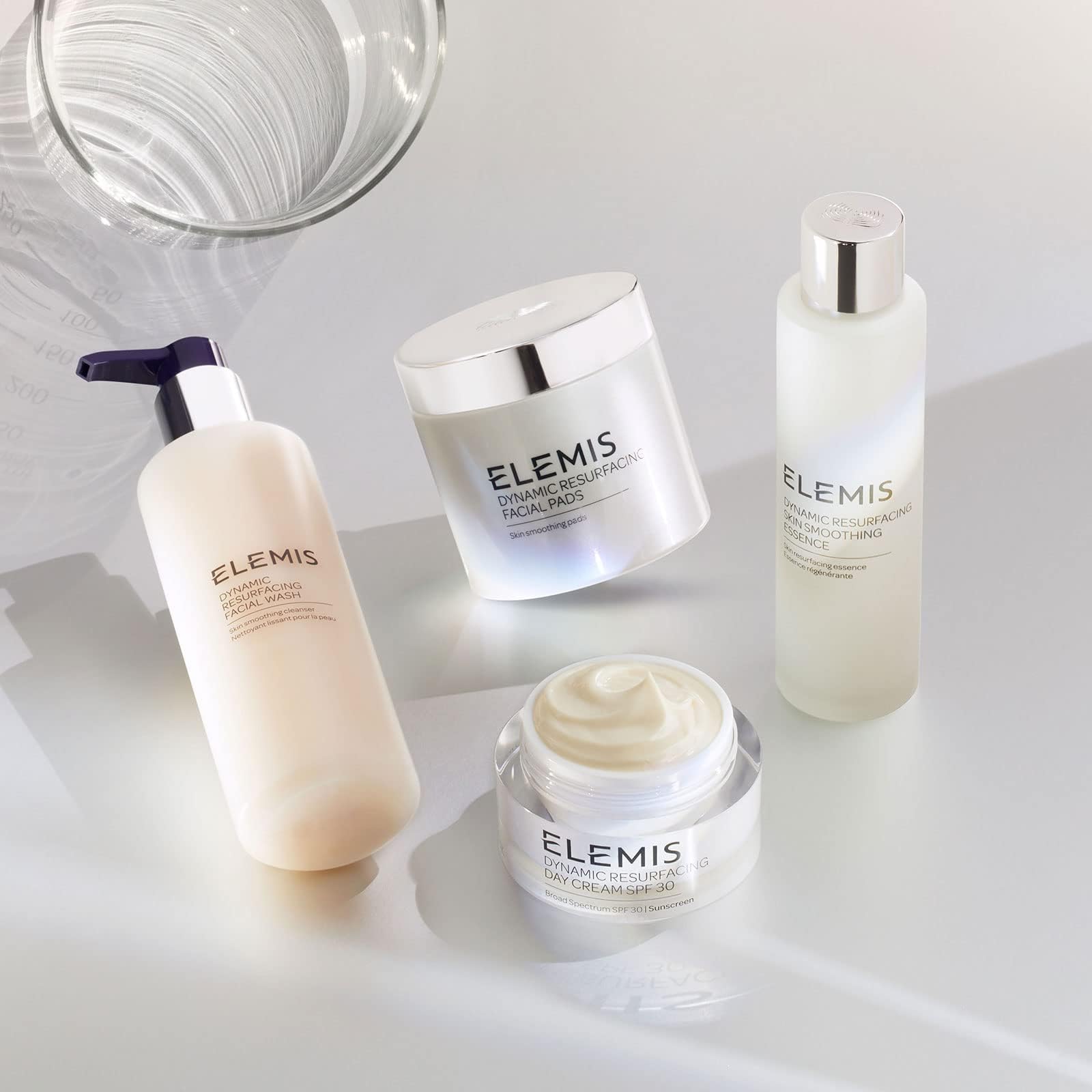 ELEMIS Dynamic Resurfacing Facial Wash - Tri-Enzyme Foaming Cleanser for Purifying, Exfoliating & Revitalizing Skin | Gentle Enzyme Gel Face Wash for Daily Use & Deep Cleansing | Perfect for Morning & Night Skincare Routine