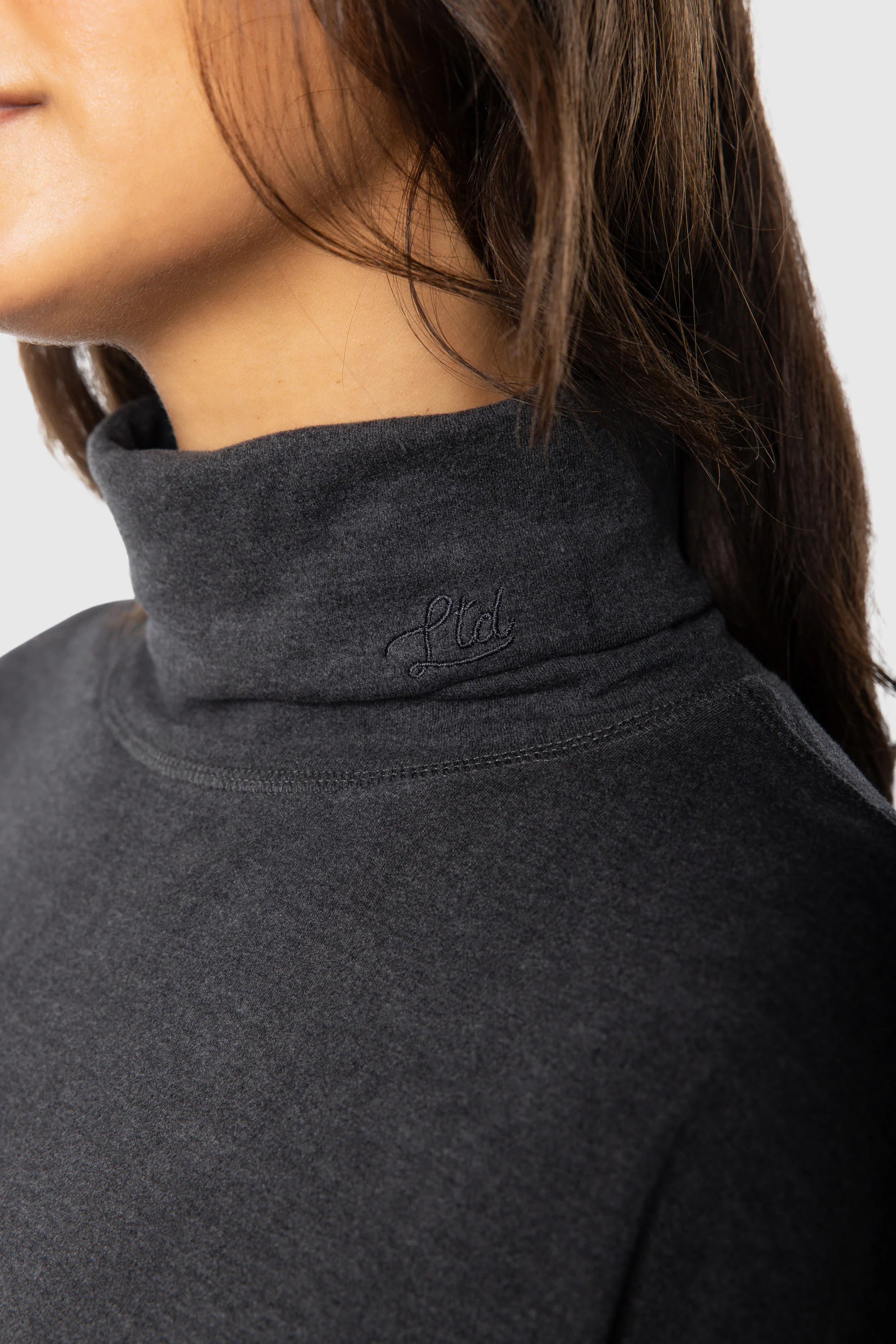 Cozy Turtleneck Sweater for Women - Soft & Warm Winter Knit Pullover - Perfect for Casual Outfits, Office Wear & Holiday Gatherings