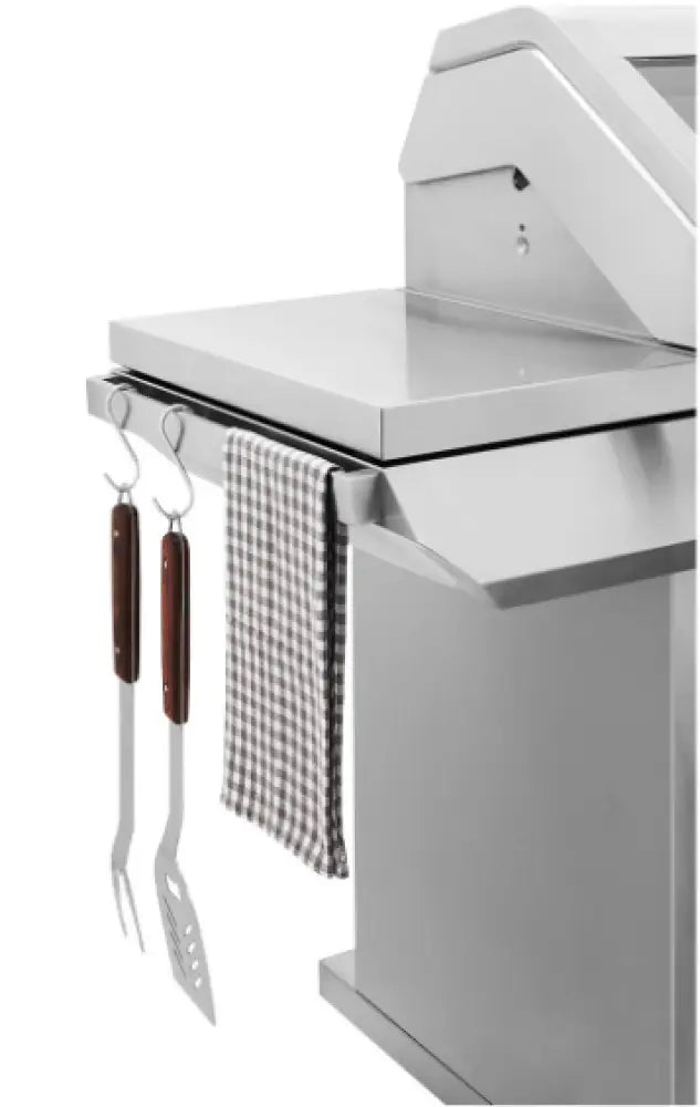 BeefEater BMF7655SA 7000 Premium 5 Burner Gas Grill with Side Burner - Outdoor BBQ Grill for Backyard, Patio, and Camping Cooking