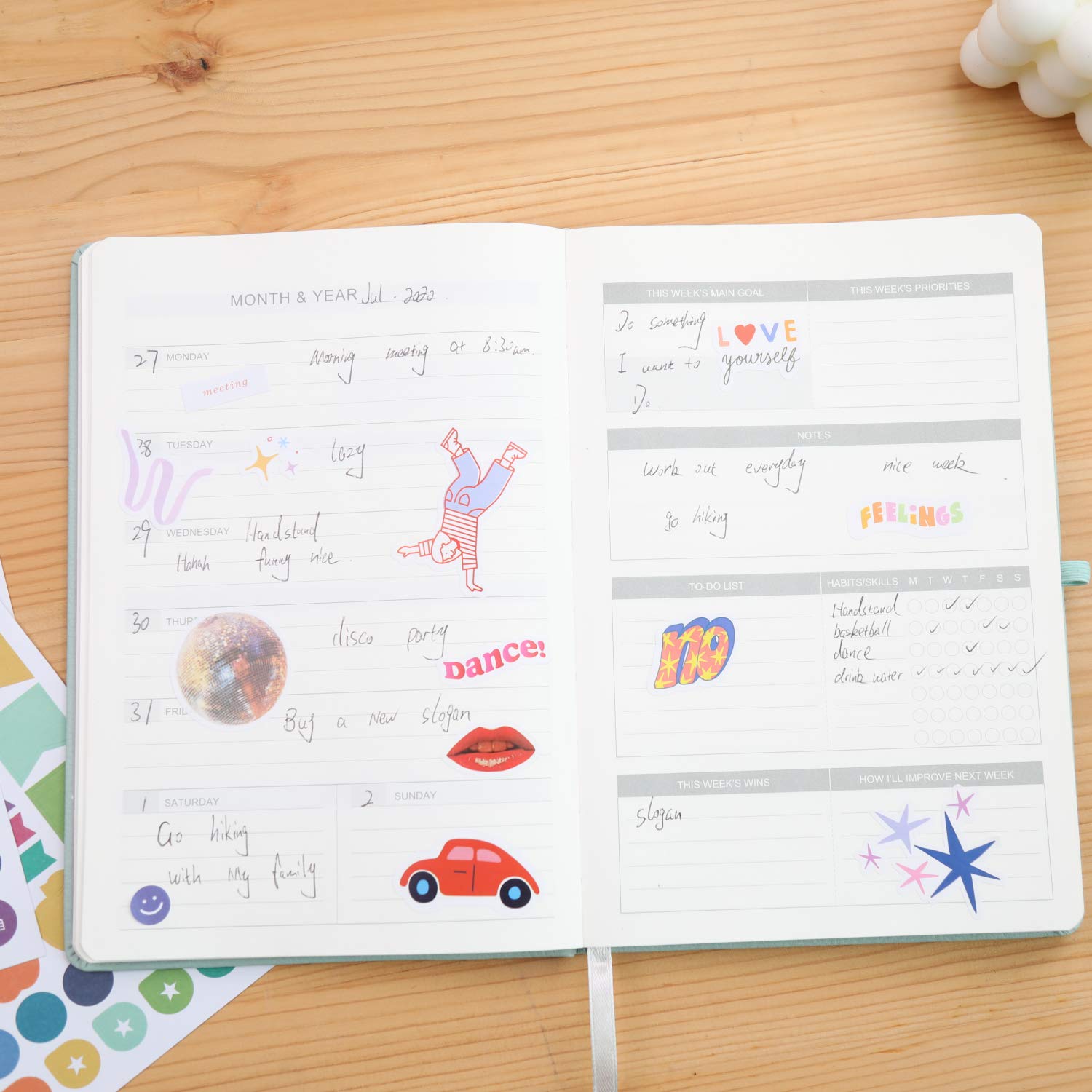 2024-2025 Undated Weekly & Monthly Planner - 5.6