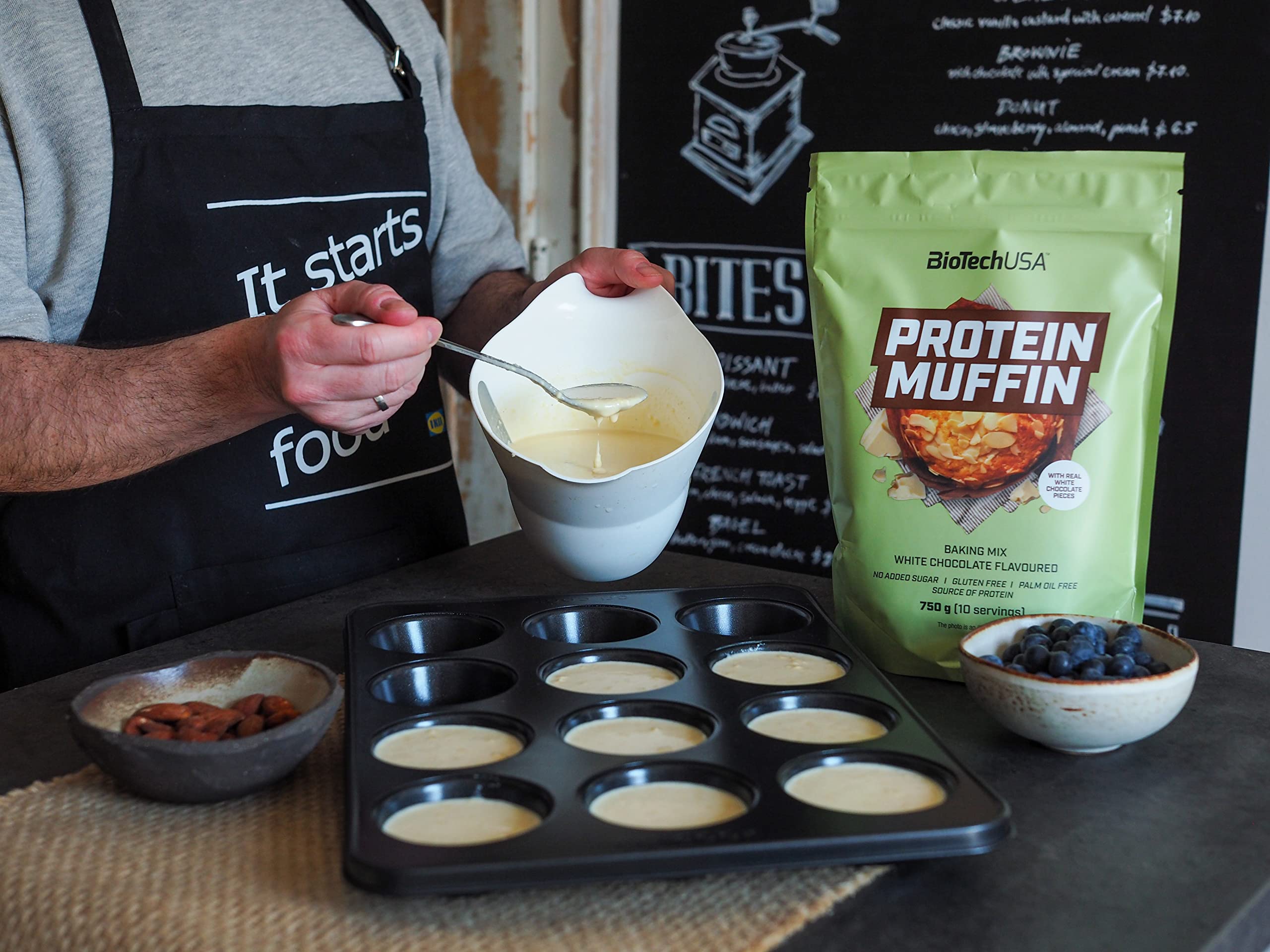 BioTechUSA Protein Muffin - White Chocolate Flavor, 750g High Protein Snack for Bodybuilding & Fitness | Perfect Post-Workout Recovery & Healthy Breakfast Option