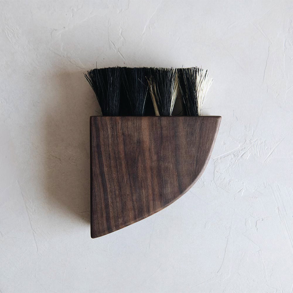 MT0969 Large Wooden Counter Brush - Heavy Duty Kitchen Cleaning Brush for Countertops, Sinks, and Stovetops - Perfect for Home, Restaurant, and Commercial Use