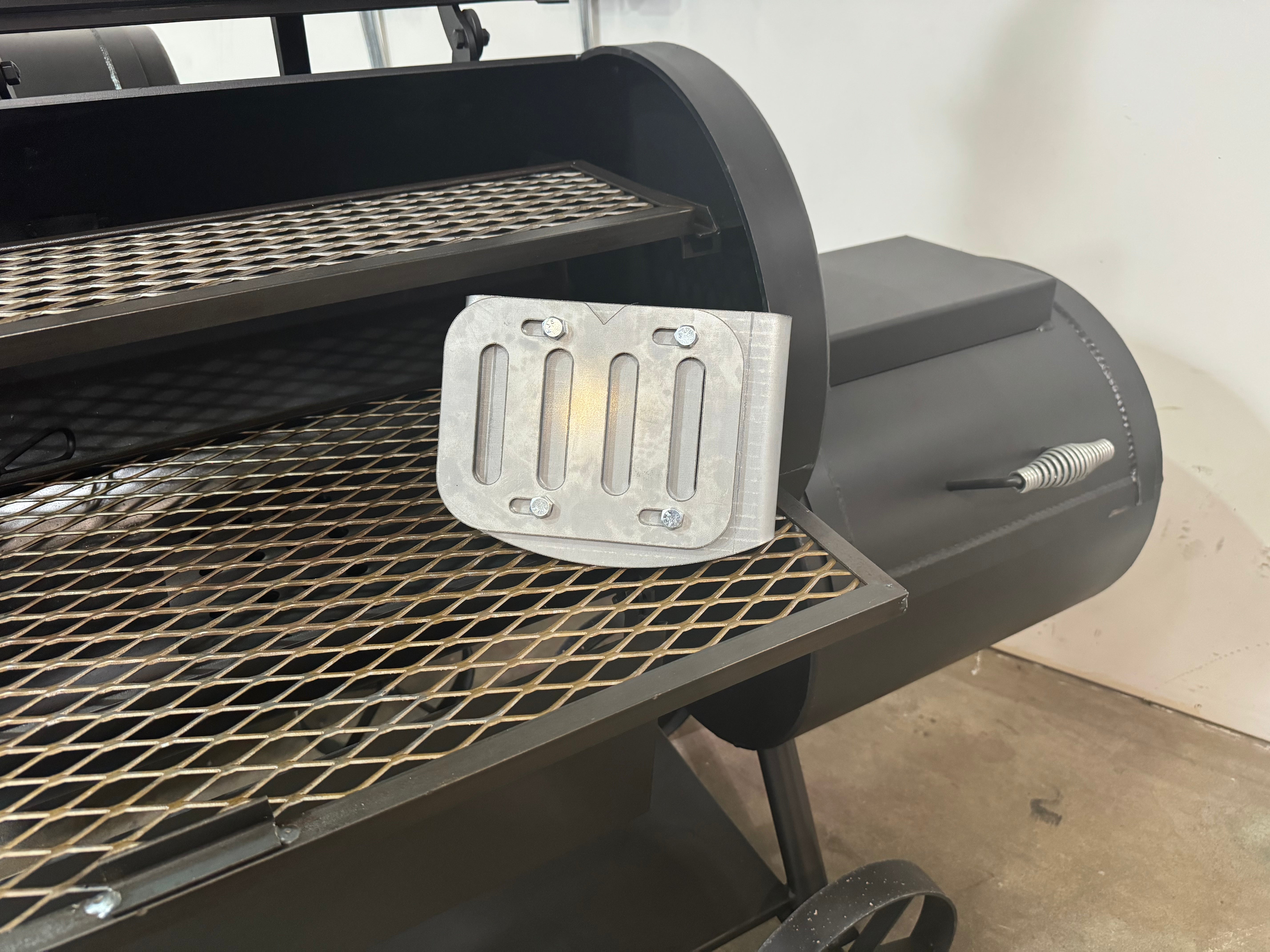 Custom Firebox Baffle for Old Country Brazos & Pecos Smokers - High Heat Resistant BBQ Smoker Baffle Plate - Perfect for Low & Slow Smoking, Grilling, and Outdoor Cooking