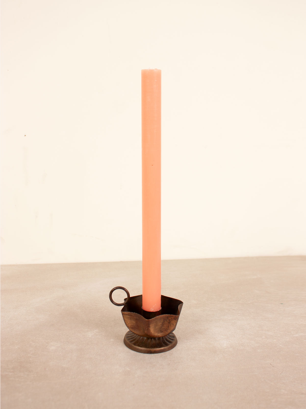 Elegant Frill Candle Holder - Decorative Home Decor for Dining Table, Wedding Centerpiece, and Romantic Ambiance Lighting