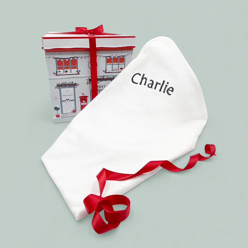 Personalized Christmas Snuggle Wrap with Berkeley Bear - Cozy Grey Blanket for Holiday Gifts, Winter Comfort & Family Movie Nights