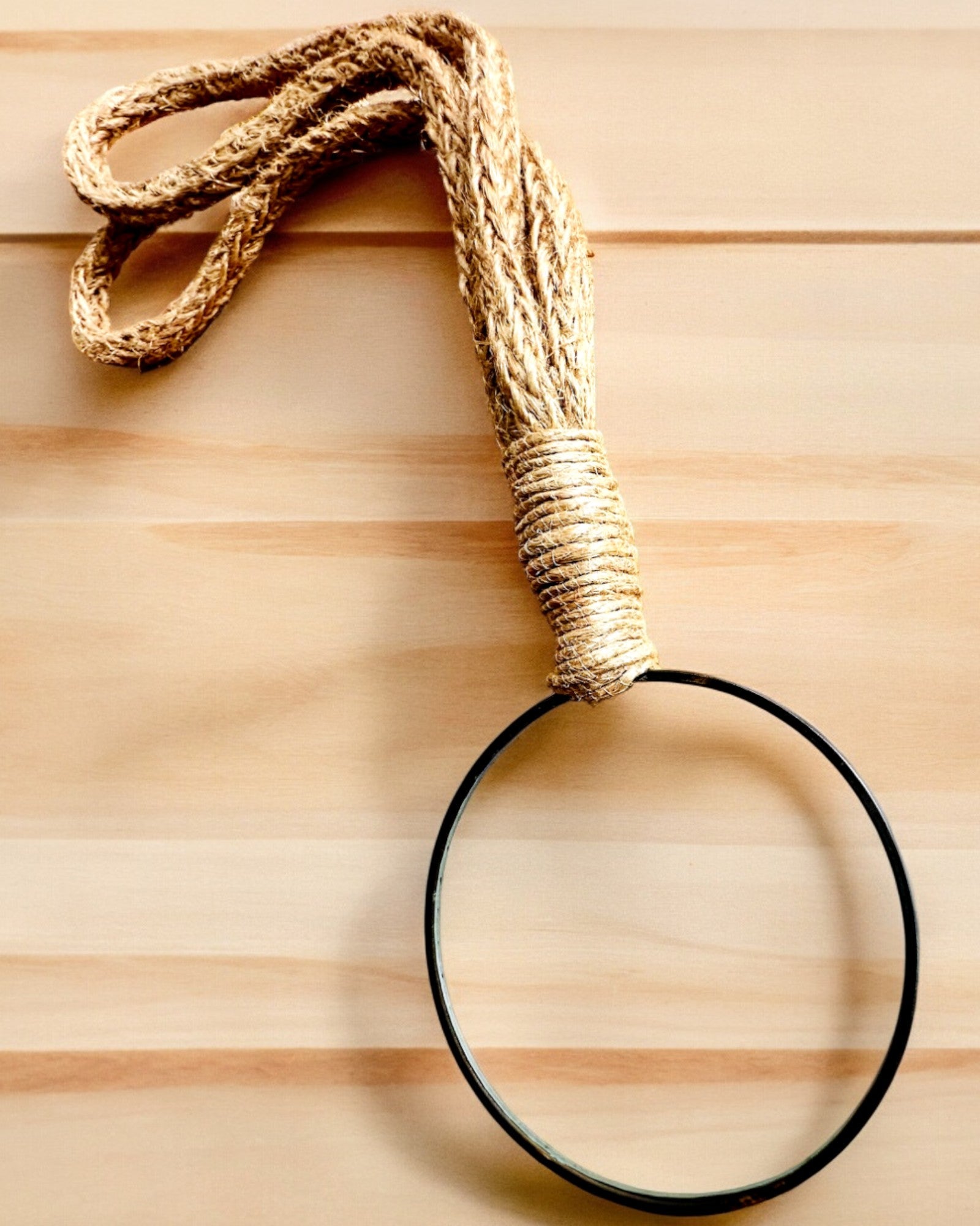 Handheld Magnifying Glass with Artisan Cord - Premium Reading & Inspection Tool for Jewelry, Coins & Antiques | Perfect for Hobbyists & Collectors