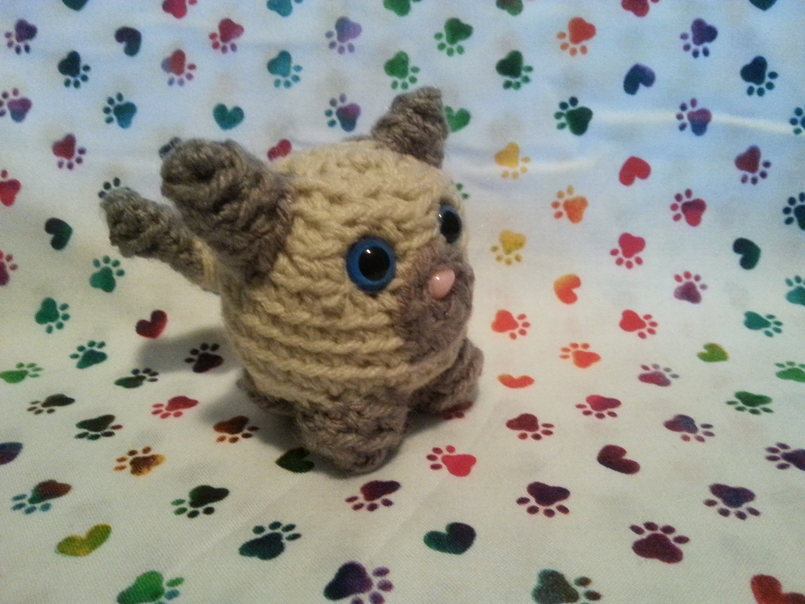 Handmade Amigurumi Crochet Cat Plush Toy - Soft & Cuddly Stuffed Animal Gift for Kids, Cat Lovers - Perfect for Nursery Decor, Birthday Presents & Collectibles