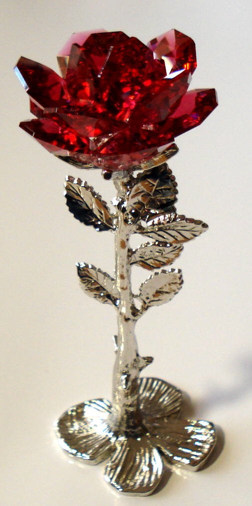 Exquisite Red Crystal Rose - Handcrafted with Genuine Crystals for Romantic Gifts, Wedding Decor, and Anniversary Celebrations