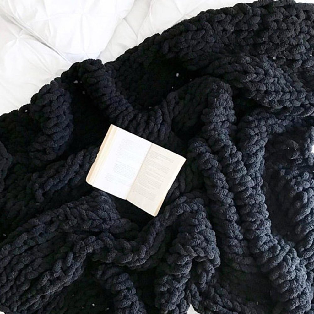 Jumbo Chenille Knitting Yarn - Soft Chunky Blanket Yarn for Arm Knitting (Black, 250g/8oz) | Perfect for DIY Blankets, Hats, Scarves & Home Decor Projects
