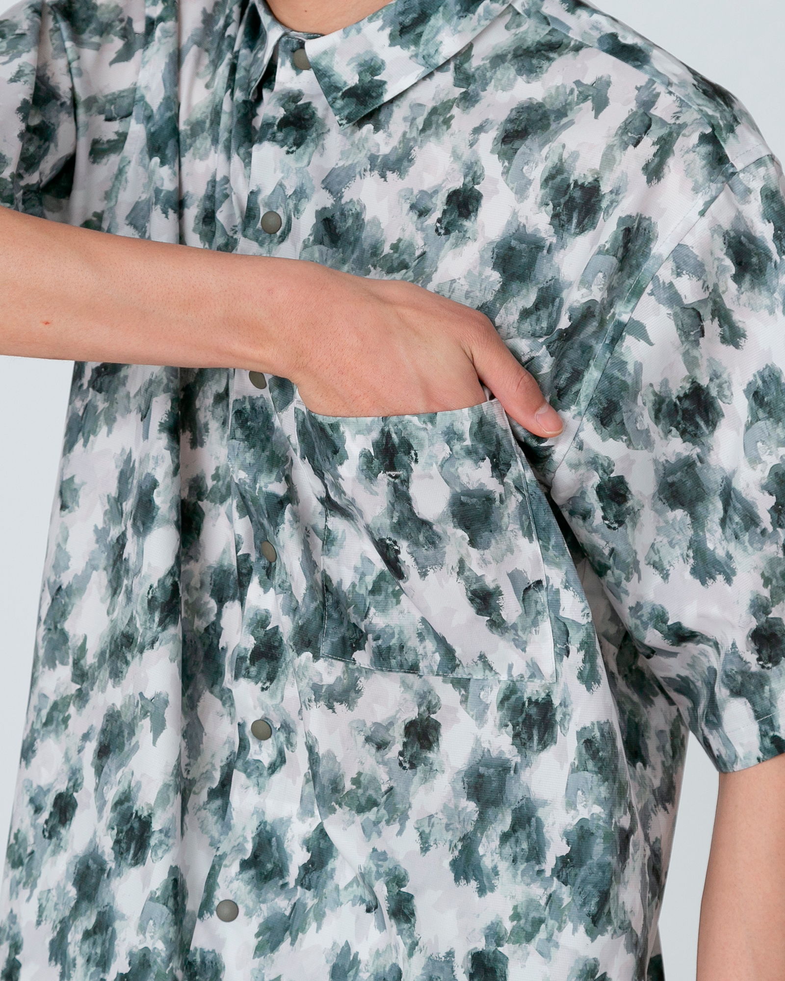 Printed Breathable Quick Dry Shirt for Men & Women - Moisture Wicking Activewear for Running, Hiking & Outdoor Sports