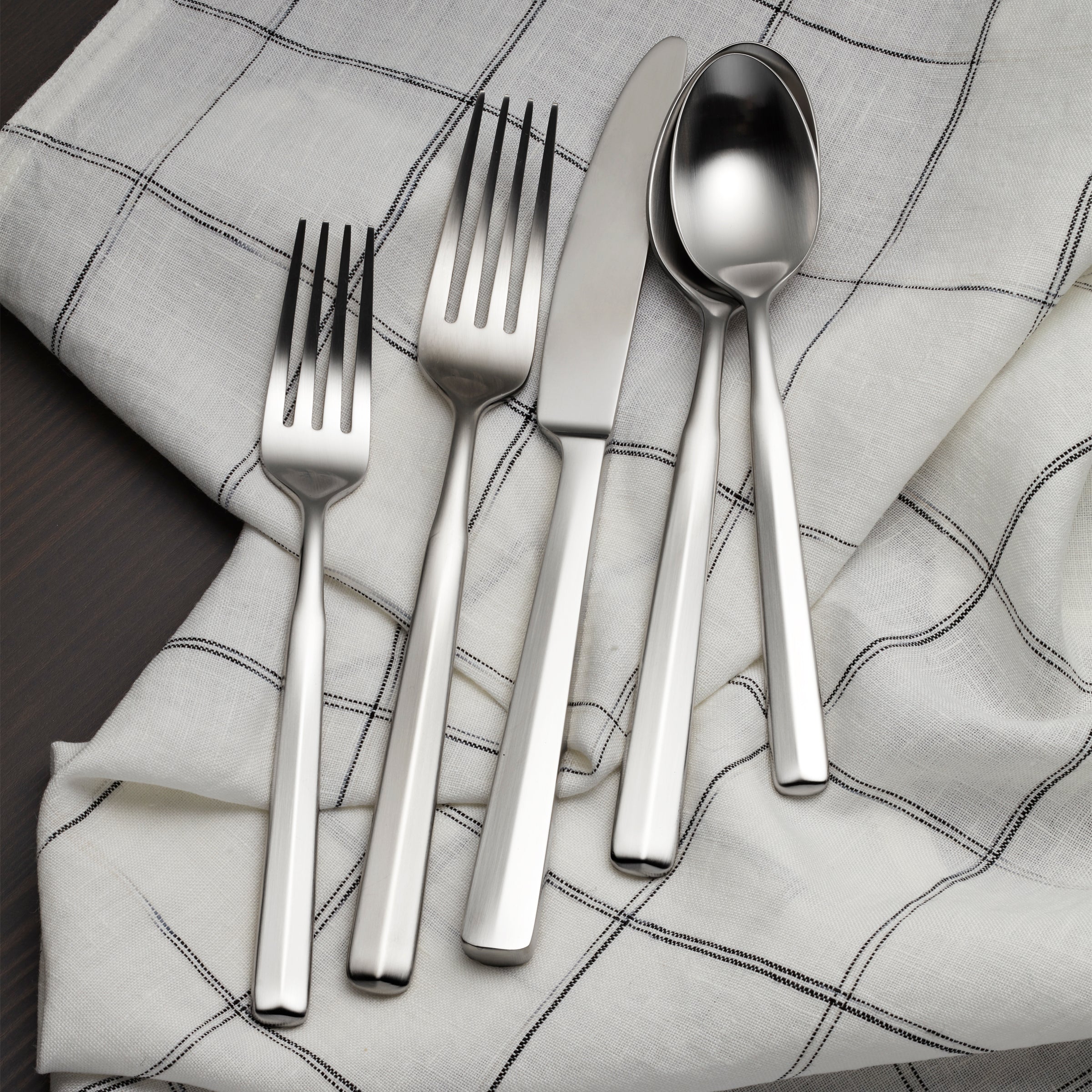 Ryder Satin 20-Piece Flatware Set - Stainless Steel Silverware Set for 4 - Elegant Dinnerware Cutlery Set for Restaurant, Wedding, and Home Dining