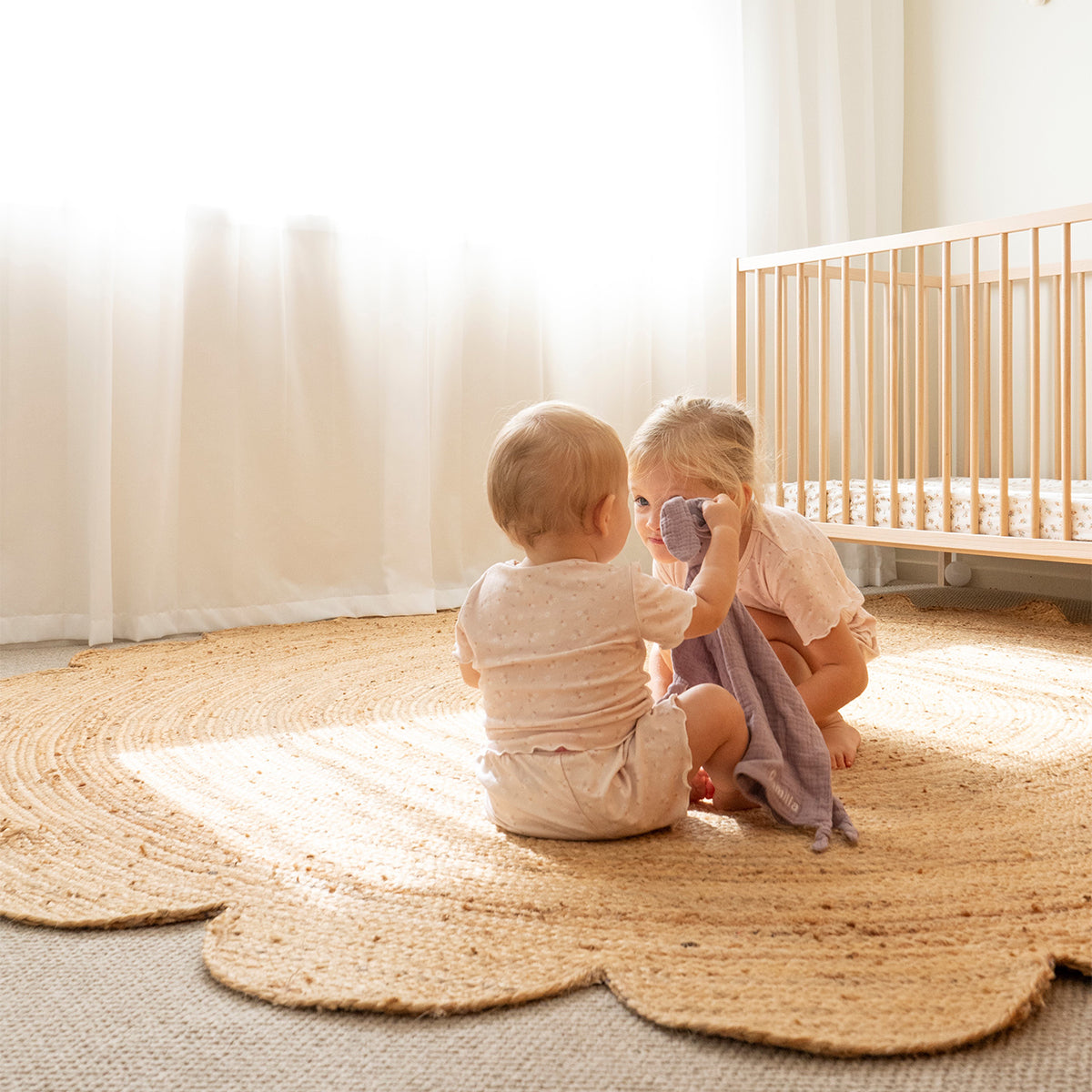 Celeste Scalloped Jute Round Rug - Natural Fiber Boho Chic Area Rug for Living Room, Bedroom, or Nursery Decor