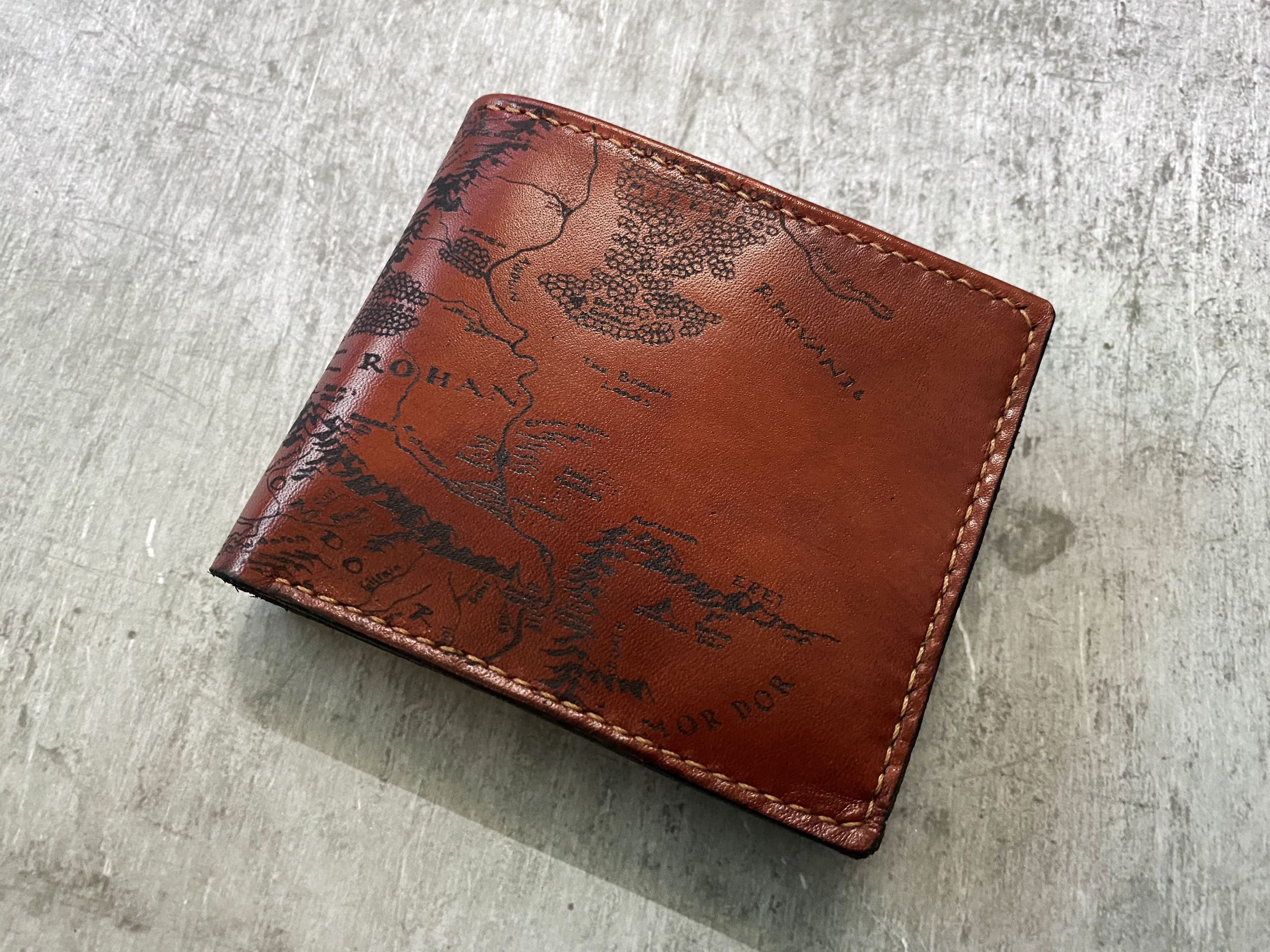 Vintage Ancient Map Leather Wallet - Bifold Middle Earth Map Design - Unique Art Gift for Men, Dad, Husband, Boyfriend - Perfect for Travel, Adventure & Fantasy Enthusiasts