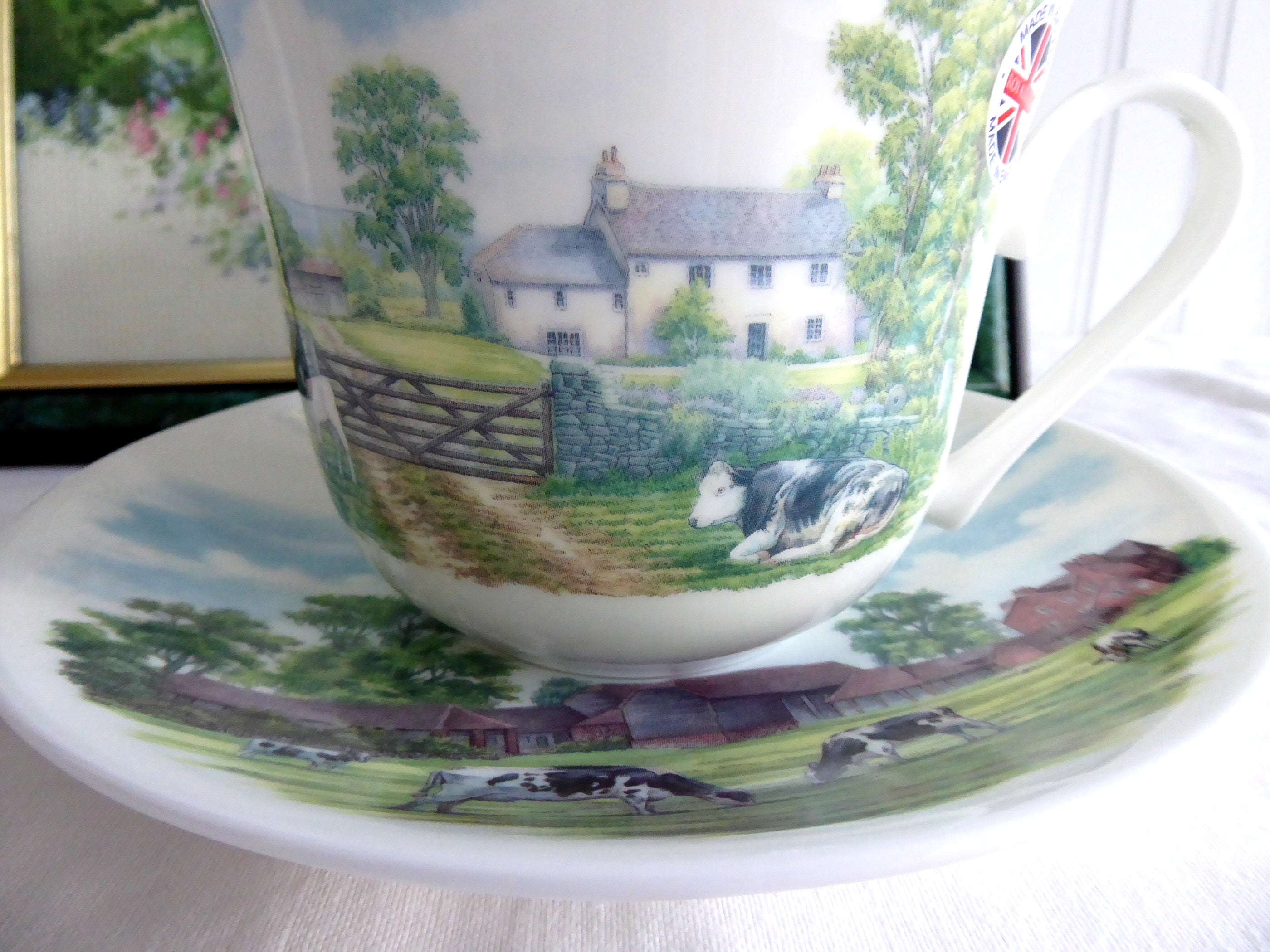 Roy Kirkham English Country Scenes Breakfast Cup and Saucer Set - Premium Bone China for Tea, Coffee, and Elegant Morning Dining