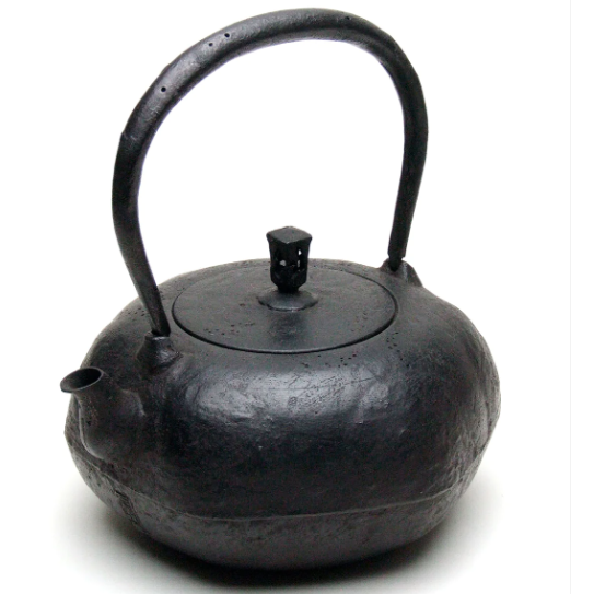 Authentic Japanese Nanbu Tetsubin Iron Teapot - Koizumi Nizaemon 11th Generation Kikko Gata Cast Iron Kettle with Gift Box | Perfect for Tea Ceremonies, Home Decor & Japanese Tea Lovers