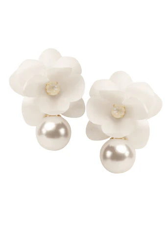 Elizabeth Bower Organna Pearl Flower Stud Earrings - Gold/Ivory Pearl Floral Studs for Women - Perfect for Weddings, Parties & Everyday Elegance