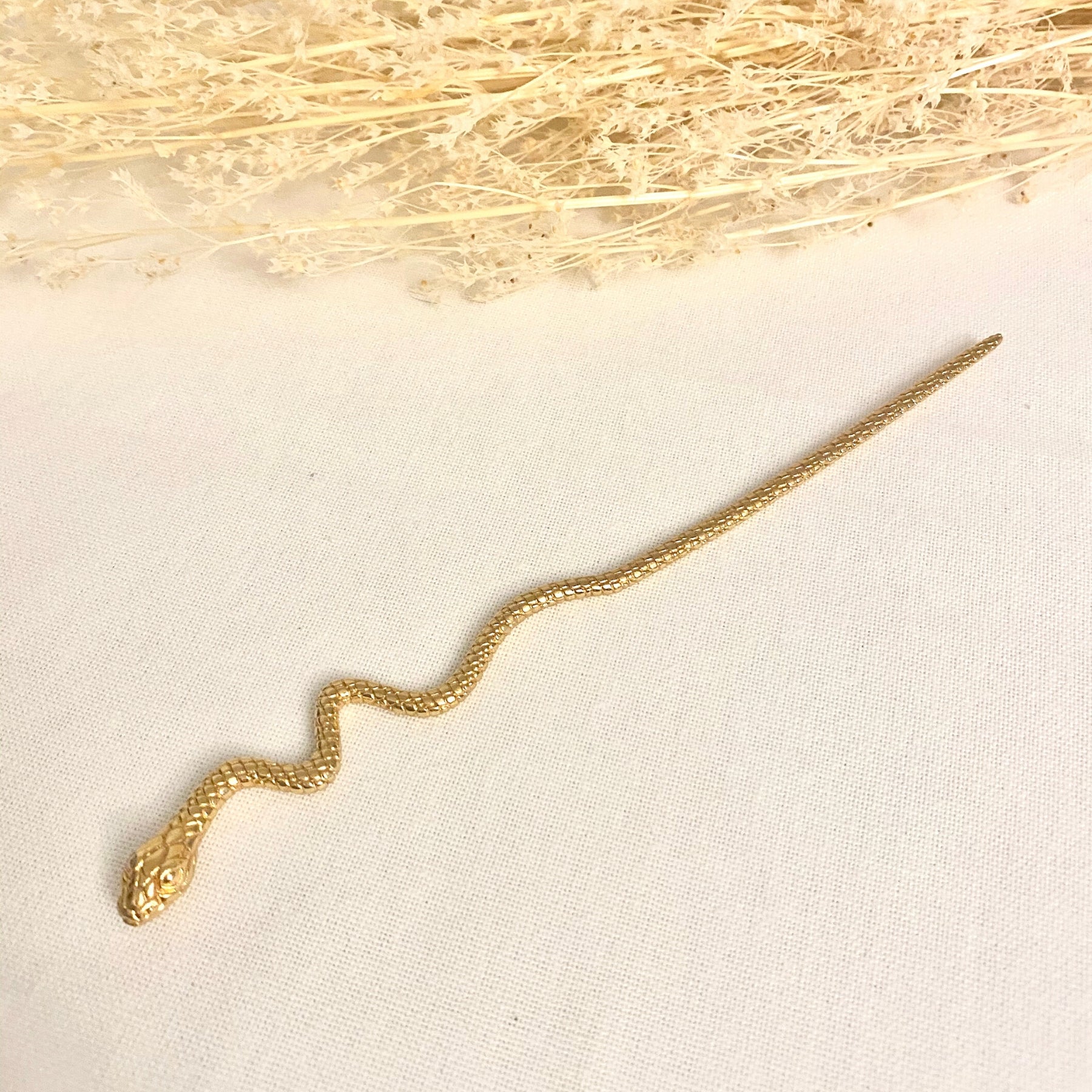 Eliott Gold Hair Clip - Elegant Hair Accessory for Women, Girls - Perfect for Parties, Weddings, and Everyday Styling