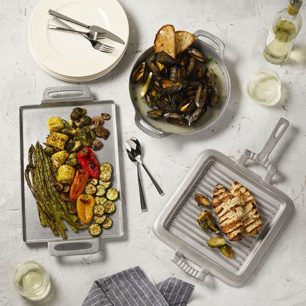 Premium Non-Stick Gourmet Grillware Griddle with Ergonomic Handles - Perfect for BBQ, Pancakes & Indoor/Outdoor Cooking