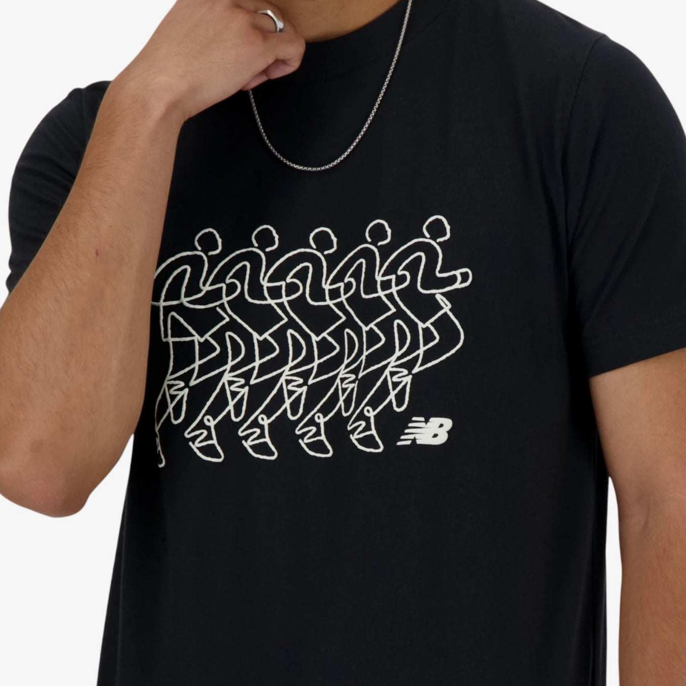 New Balance Run Sequence Black Running Shirt - Lightweight & Breathable for Men's Training, Jogging & Gym Workouts
