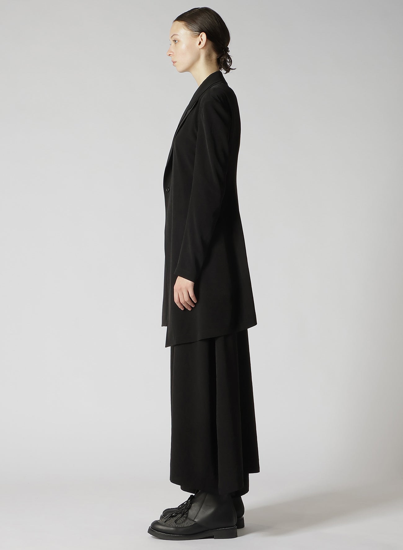 Elegant Crepe de Chine Double Front Jacket for Women - Lightweight & Stylish Outerwear for Work, Dates & Special Occasions