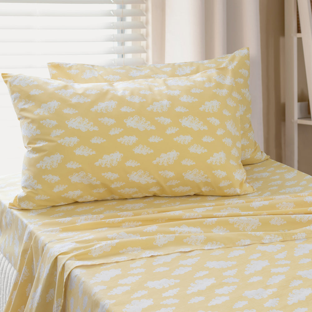 Premium Yellow Cloud-Print Bed Sheet Set - Soft & Breathable Single Size for Ultimate Comfort - Perfect for Kids' Rooms, Guest Beds & Cozy Bedroom Decor