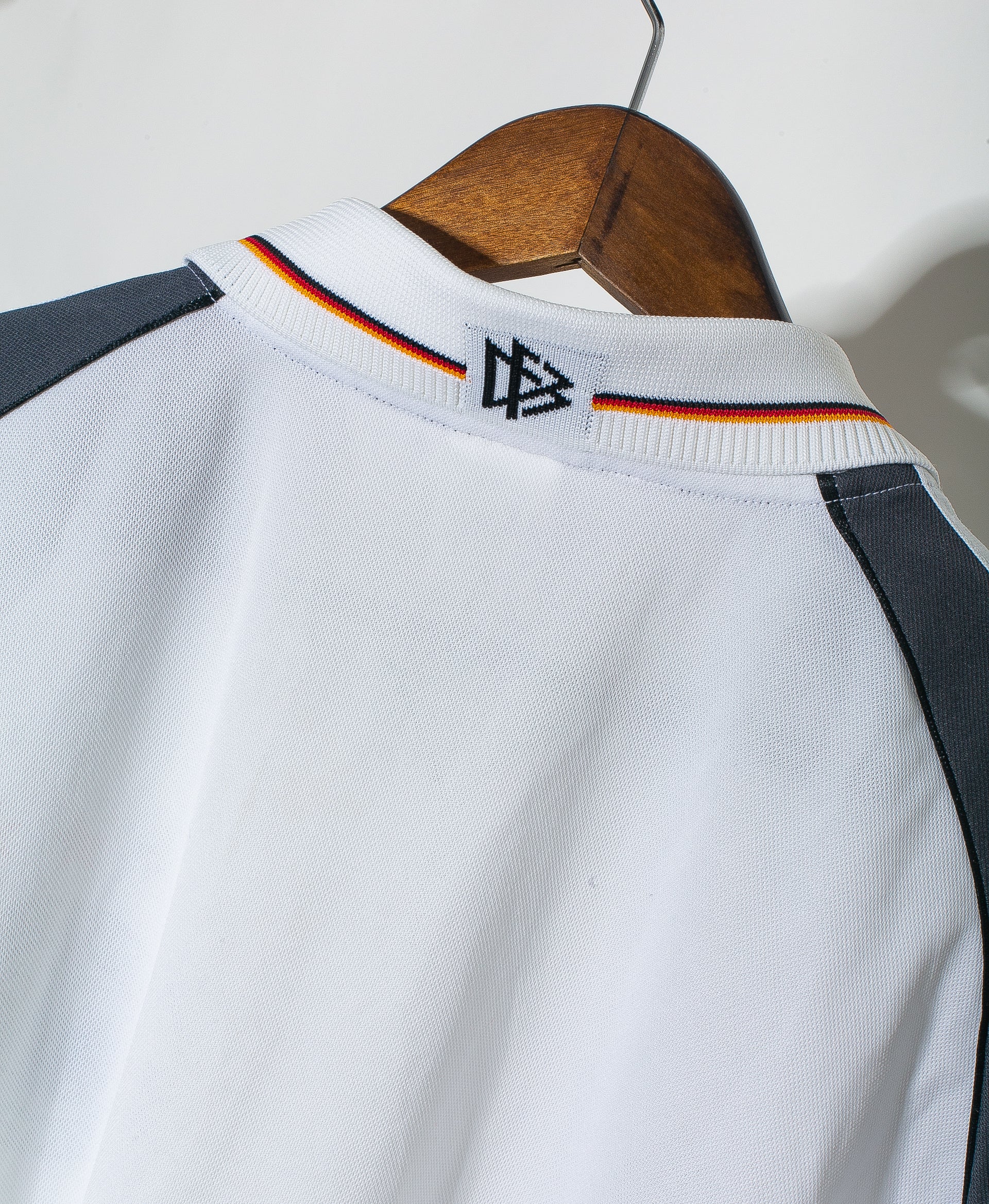 2000 Germany Home Jersey (XL) - Authentic Football Soccer Shirt for Fans & Collectors - Perfect for Games, Events & Sports Enthusiasts