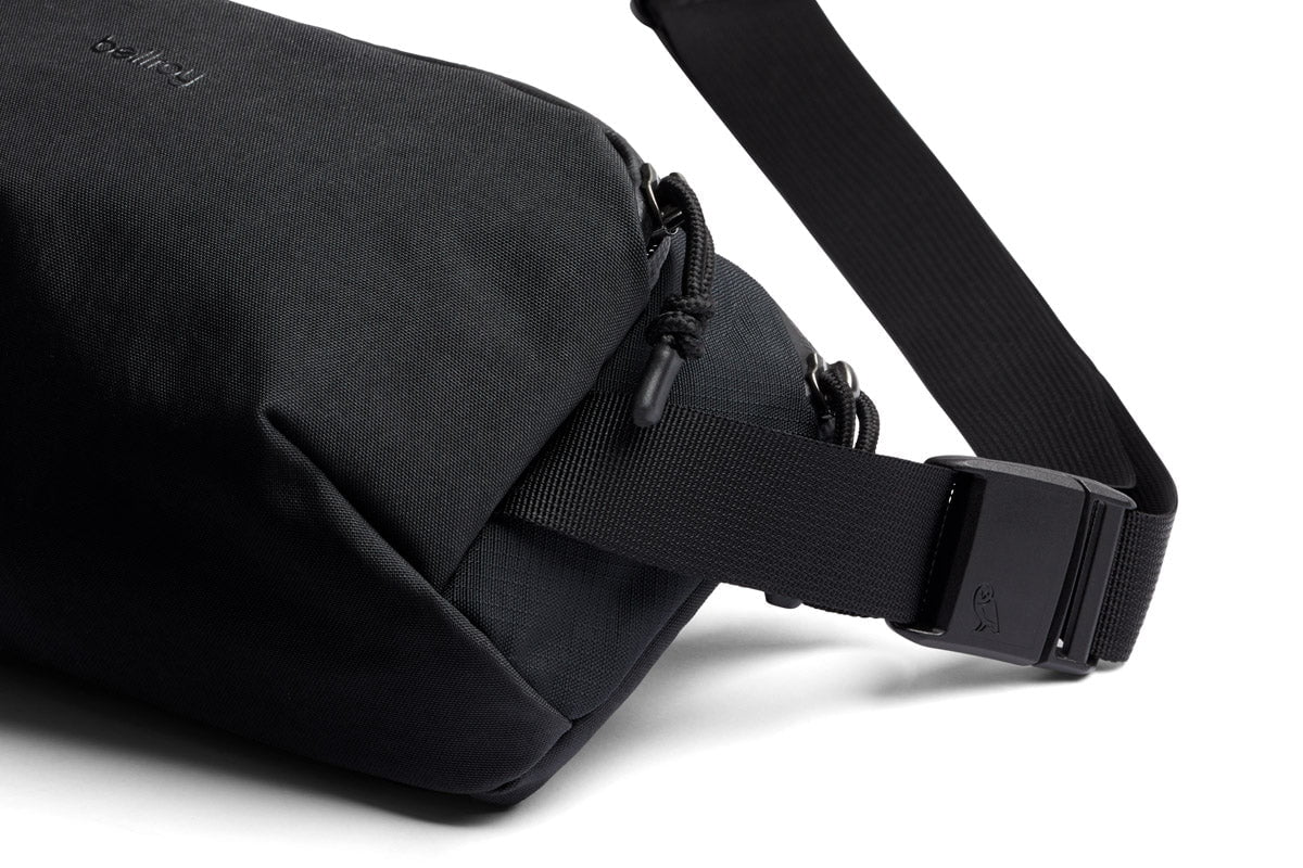 Bellroy Venture Ready Sling 2.5L Crossbody Bag - Lightweight & Water-Resistant Travel Pack for Men & Women - Perfect for Hiking, Commuting & Everyday Carry