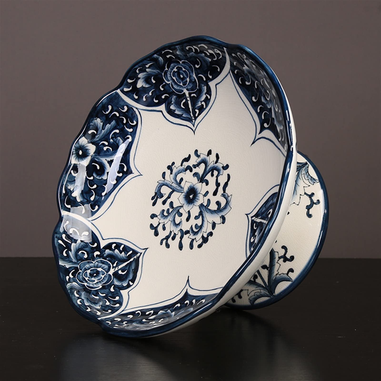 Blue and White Ceramic Fruit Bowl - Creative Decorative Serving Tray for Living Room Coffee Table, Snack Storage Plate for Dried Fruits, Vegetables, Salad, and Fresh Fruits - Perfect for Entertaining and Home Decor