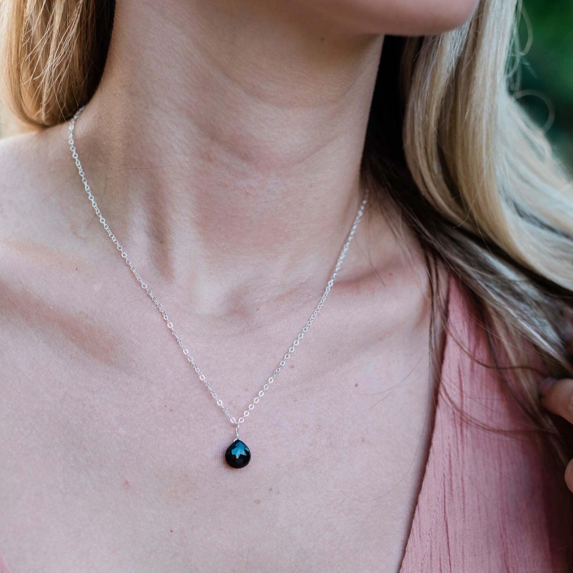 Black Tourmaline Crystal Pendant Necklace for Women - Natural Gemstone Jewelry for Protection & Healing - Perfect for Meditation, Energy Cleansing & Everyday Wear