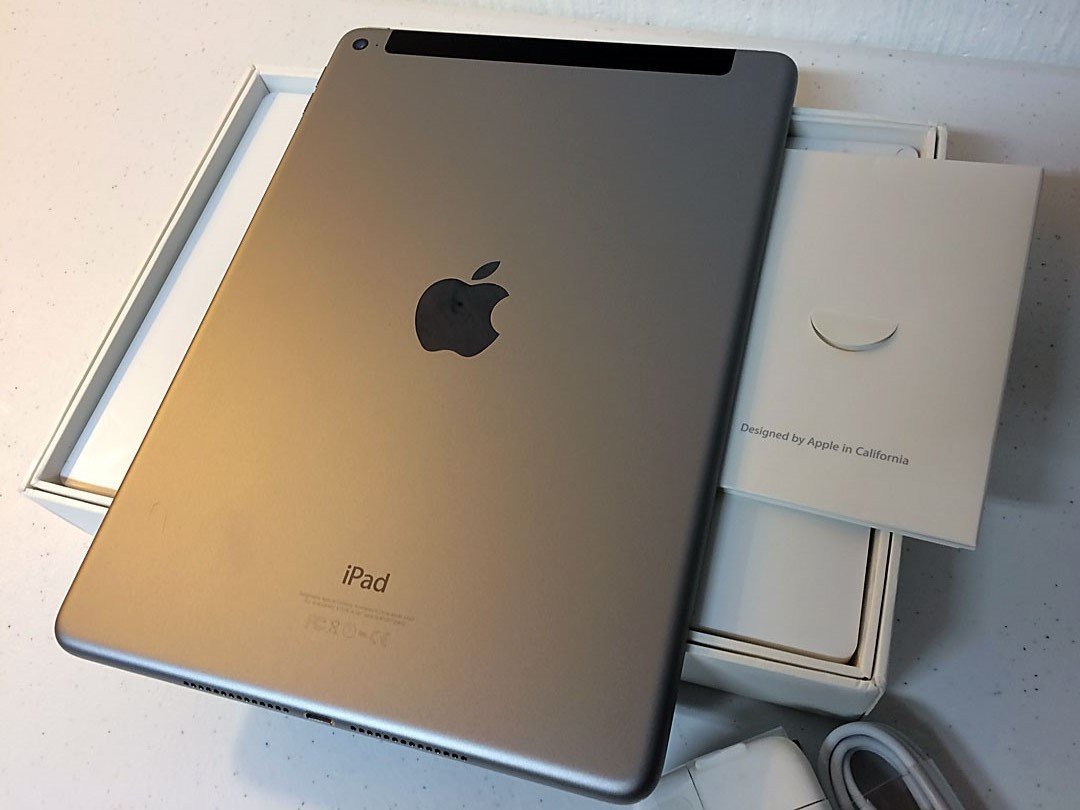 Apple iPad Air 2 MH2M2LLA 9.7-inch Unlocked Tablet (64GB, Space Gray, WiFi + Cellular, Renewed) - Perfect for Work, Study & Entertainment on the Go