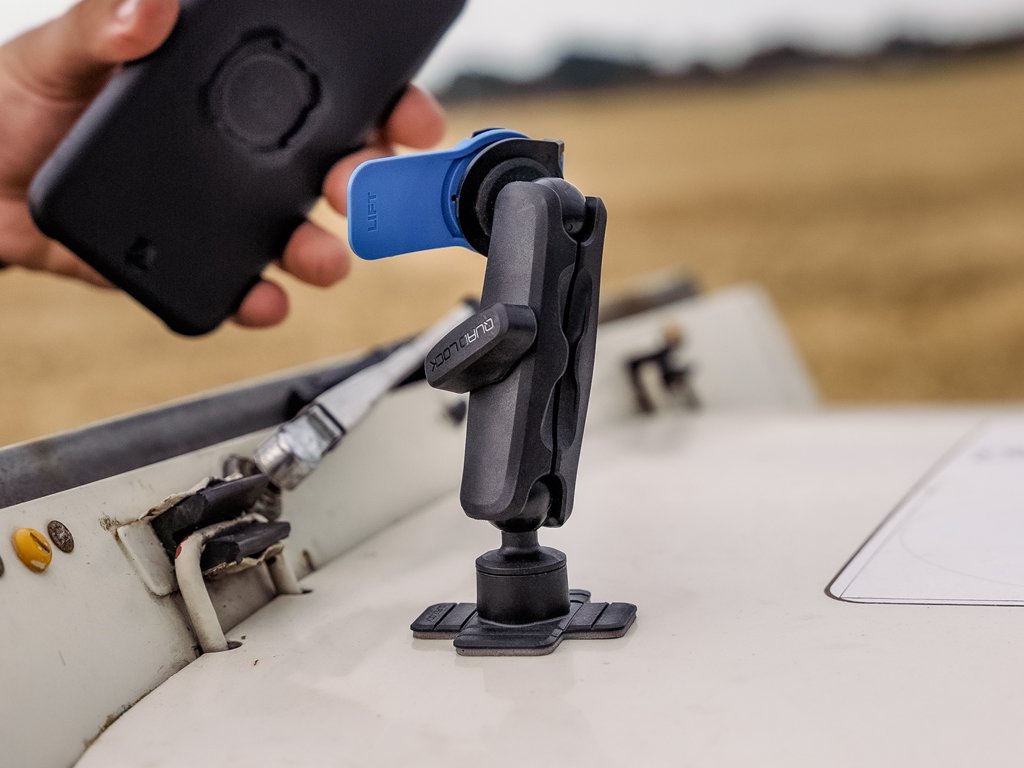 Quad Lock 360° Dual Pivot Phone Mount for Bikes & Motorcycles - Secure & Adjustable Smartphone Holder for Cycling, Commuting & Outdoor Adventures