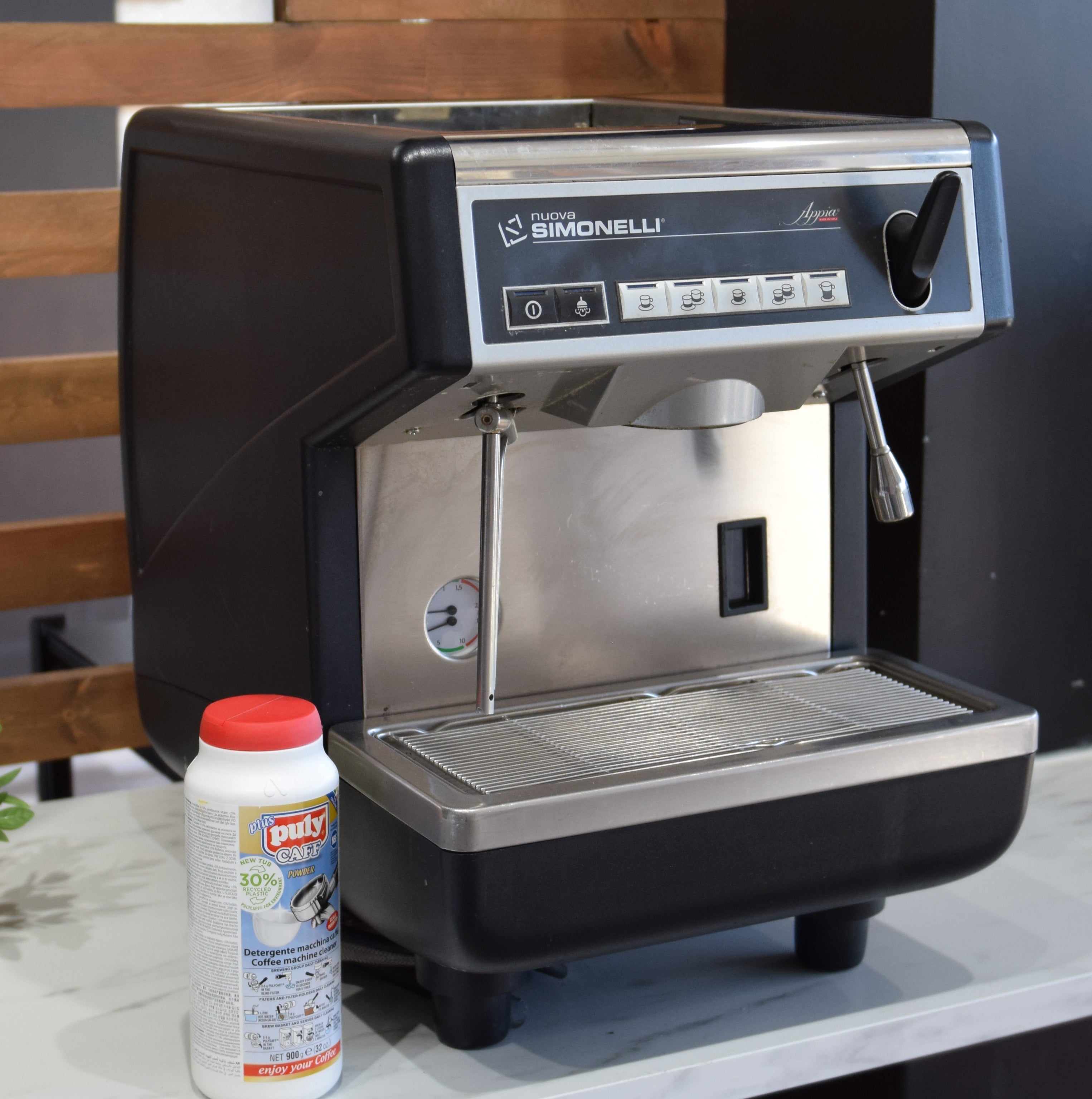 Refurbished Nuova Simonelli Appia 1 Group Commercial Espresso Machine - Perfect for Coffee Shops, Restaurants & Home Baristas