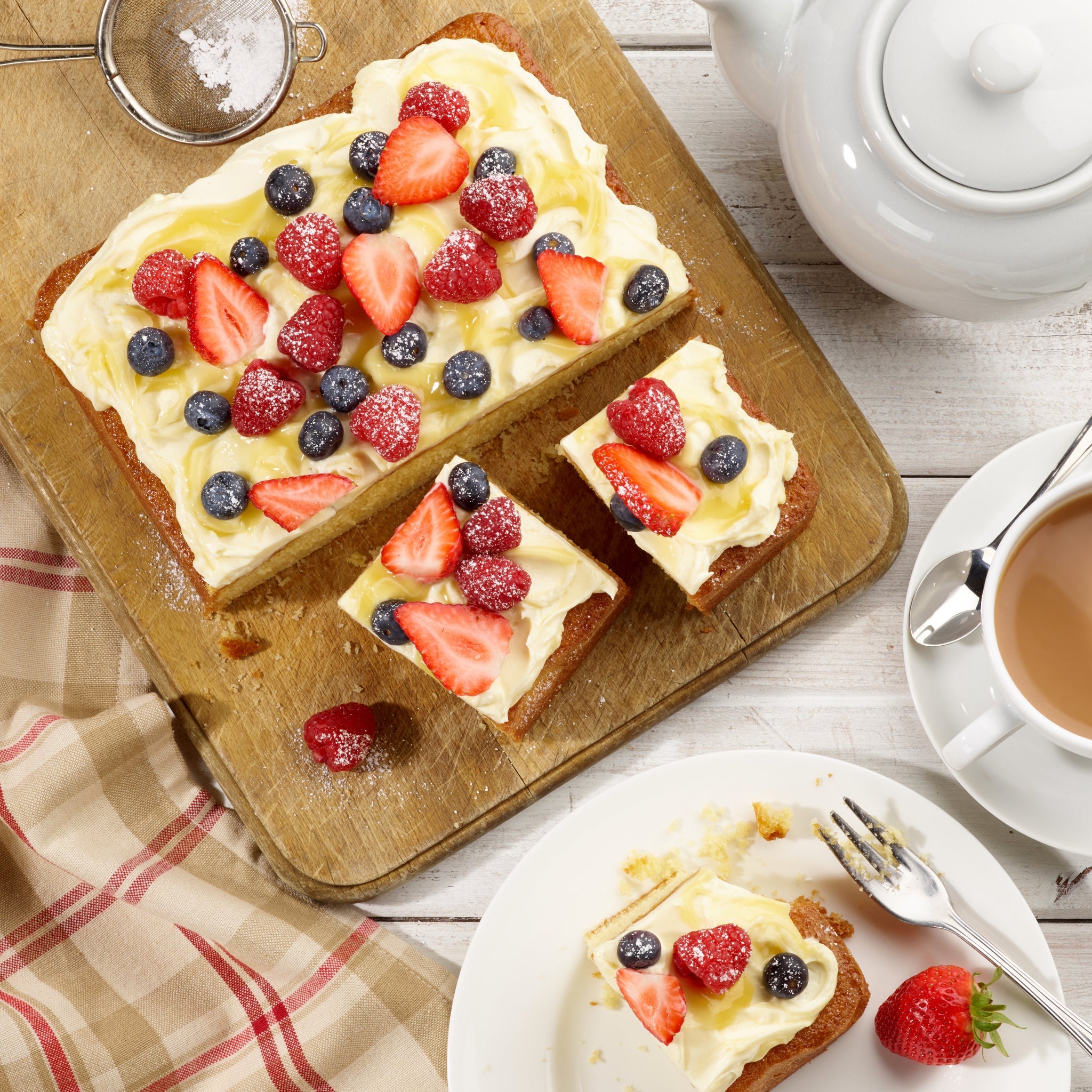 Non-Stick Removable Base Square Baking Pan - Durable & Easy Clean for Cakes, Brownies, and Bars - Perfect for Home Baking and Party Desserts