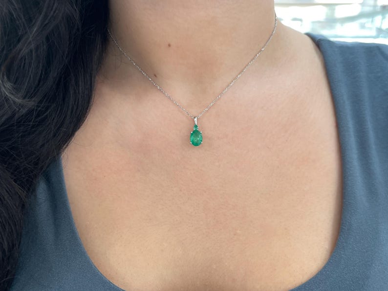 2.85tcw 14K Gold Oval & Pear Cut Natural Emerald Pendant Necklace - Medium Green Gemstone Jewelry for Women, Gift for Her, Perfect for Weddings & Special Occasions