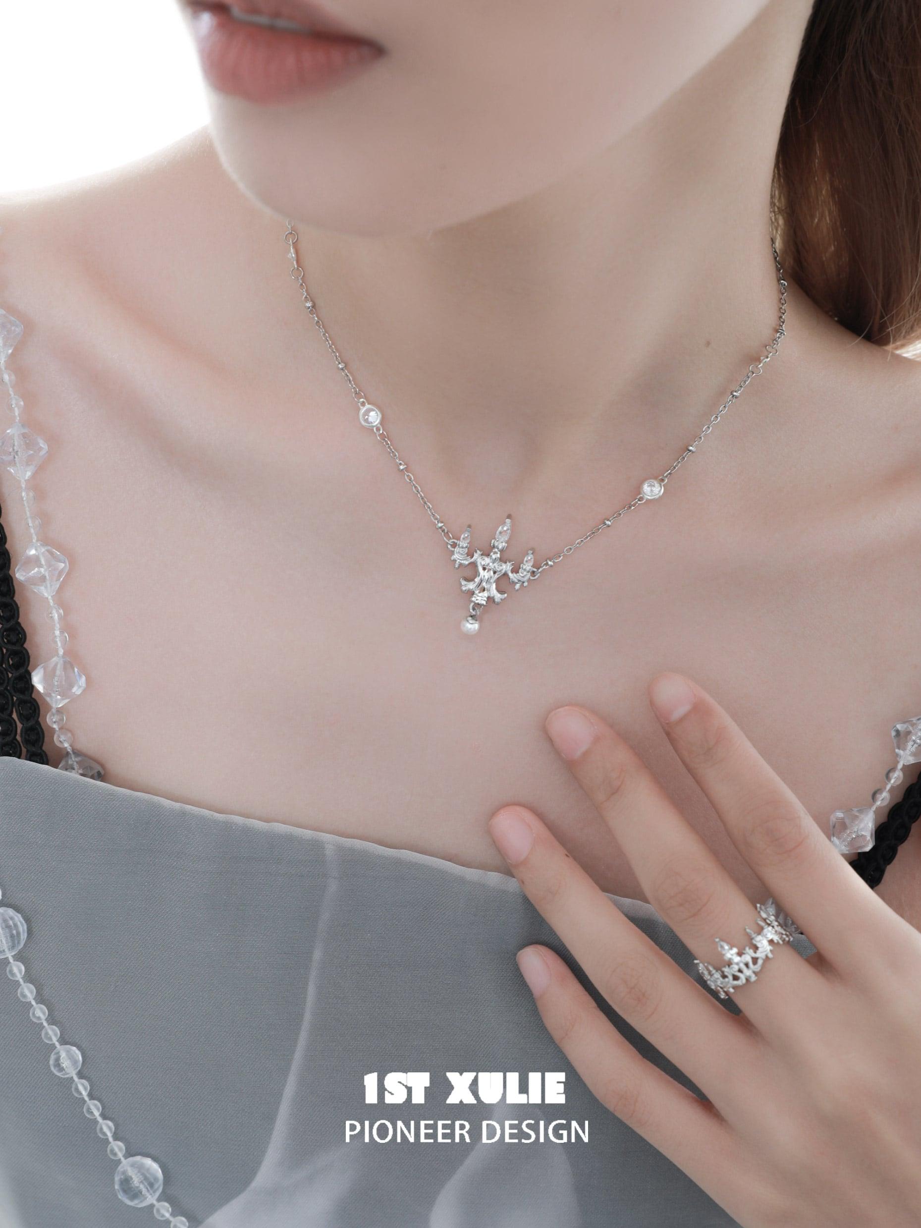 Crystal Palace S925 Sterling Silver Chandelier Necklace - Elegant Crystal Pendant for Women, Gift for Her, Perfect for Parties & Weddings