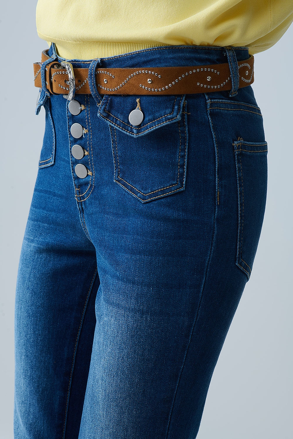 Medium Blue Flared Jeans with Pockets - Stylish Women's Denim for Casual Wear & Everyday Outfits