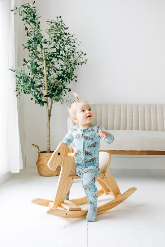 Woolly Wonderland Zip Romper for Baby - Soft & Cozy Winter Outfit - Perfect for Playdates, Family Photos & Holiday Events