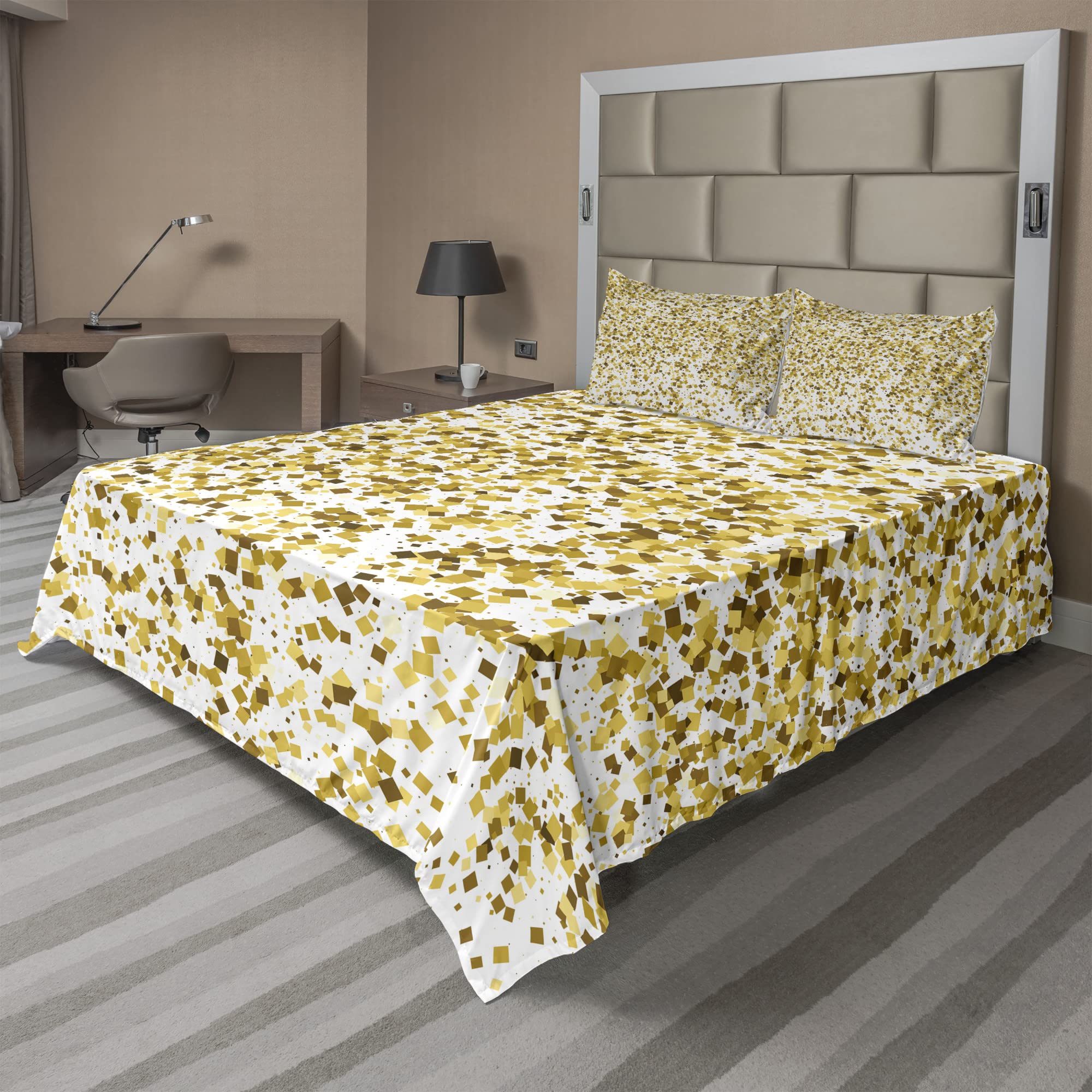 Ambesonne Abstract Bed Sheet Set 4-Piece King Size - Ombre Square Design in Caramel Yellow & White, Fitted & Flat Sheets with Pillowcases - Modern Geometric Bedding for Party & Celebration Themed Rooms - Perfect for Guest Bedrooms, Dorms, and Contemporary Home Decor